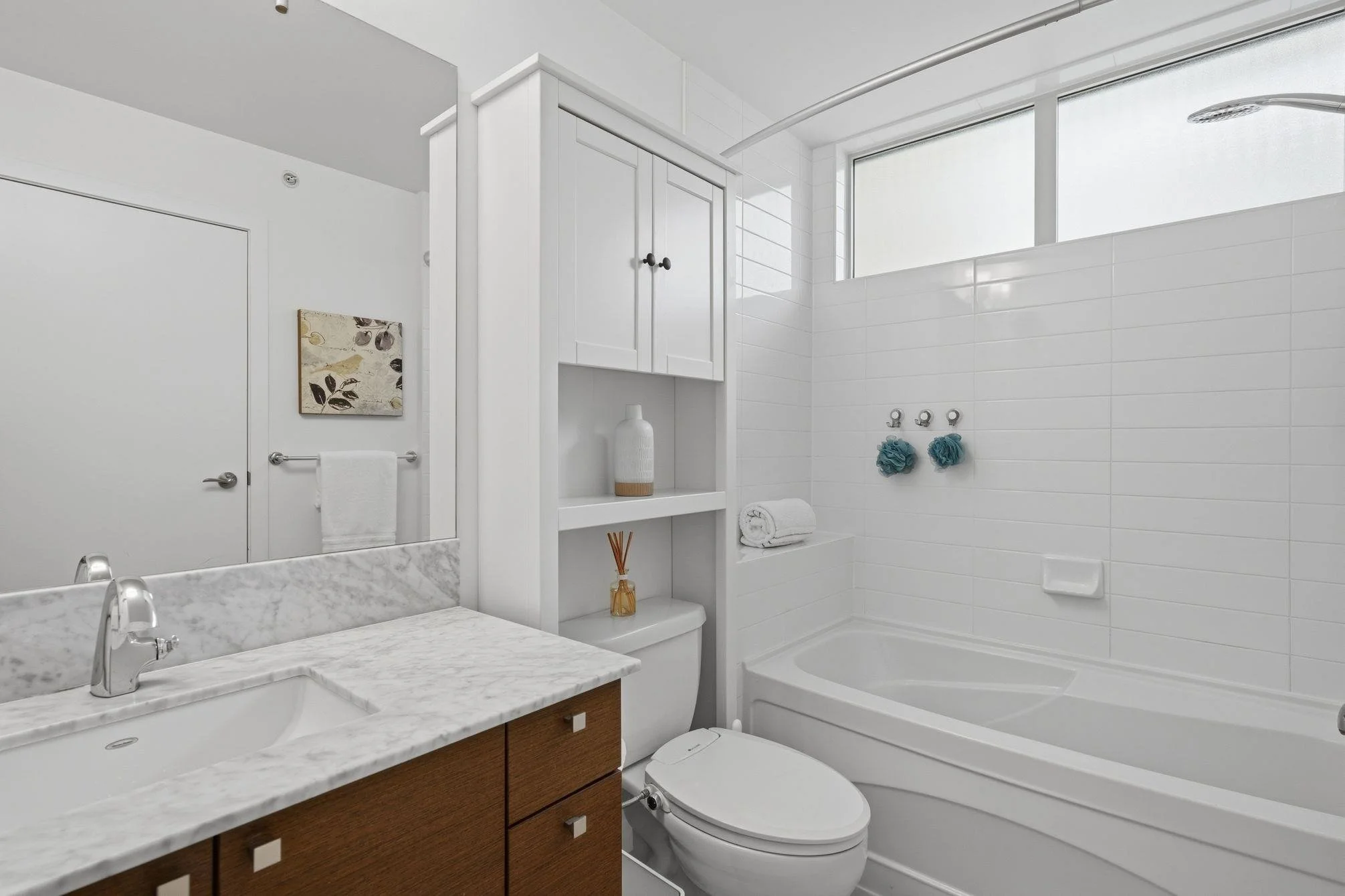 421 101 Morrissey Road Suter Brook Village Port Moody Carolyn Pogue Port Moody Realtor
