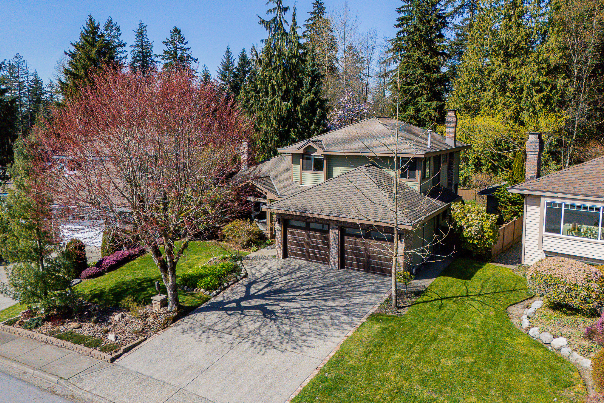 25 Ravine Drive Heritage Mountain Port Moody Carolyn Pogue Best Port Moody Realtor