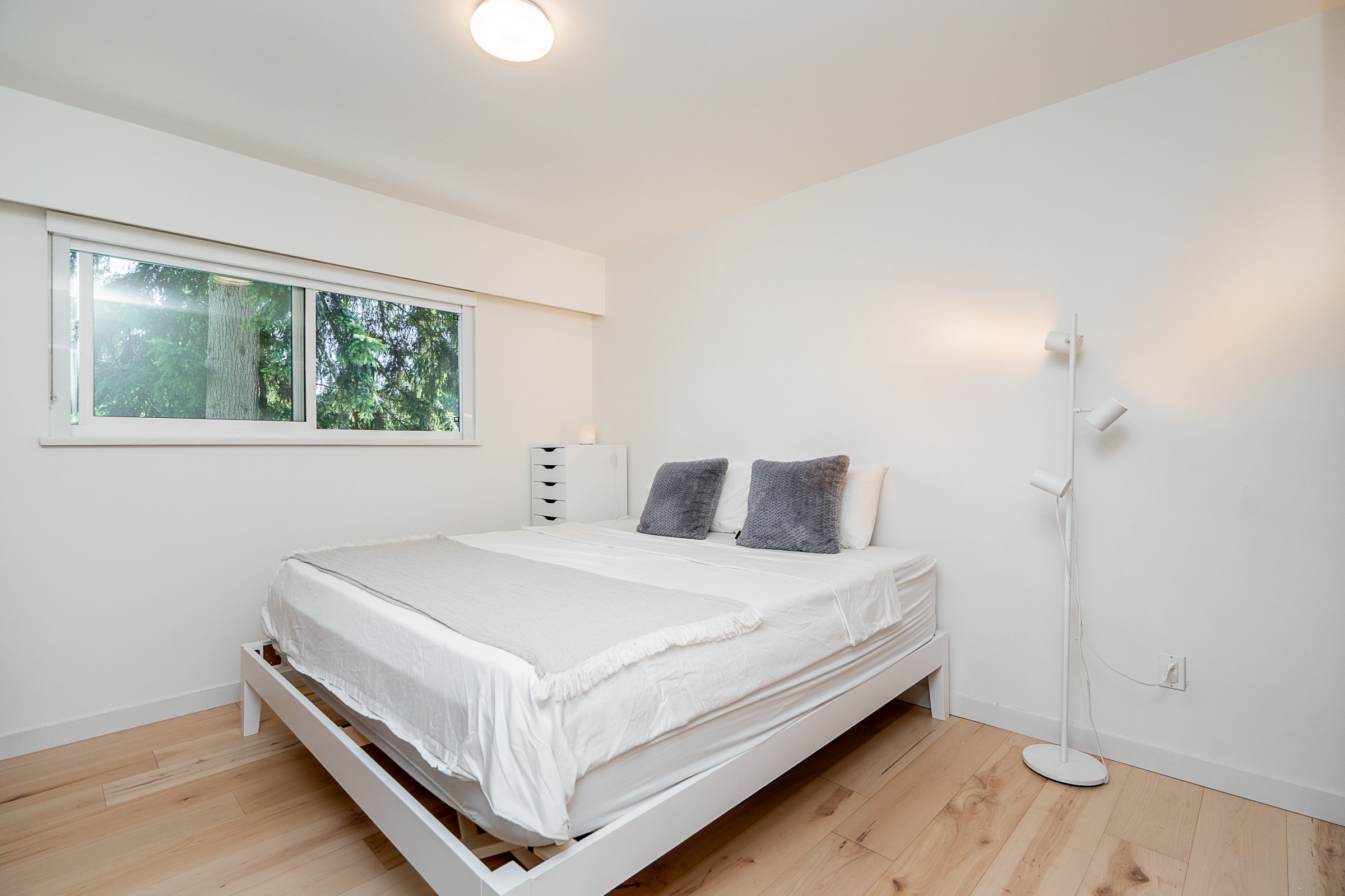 137-College-Park-Way-Port-Moody-Carolyn-Pogue-Best-Port-Moody-Realtor-18.jpg