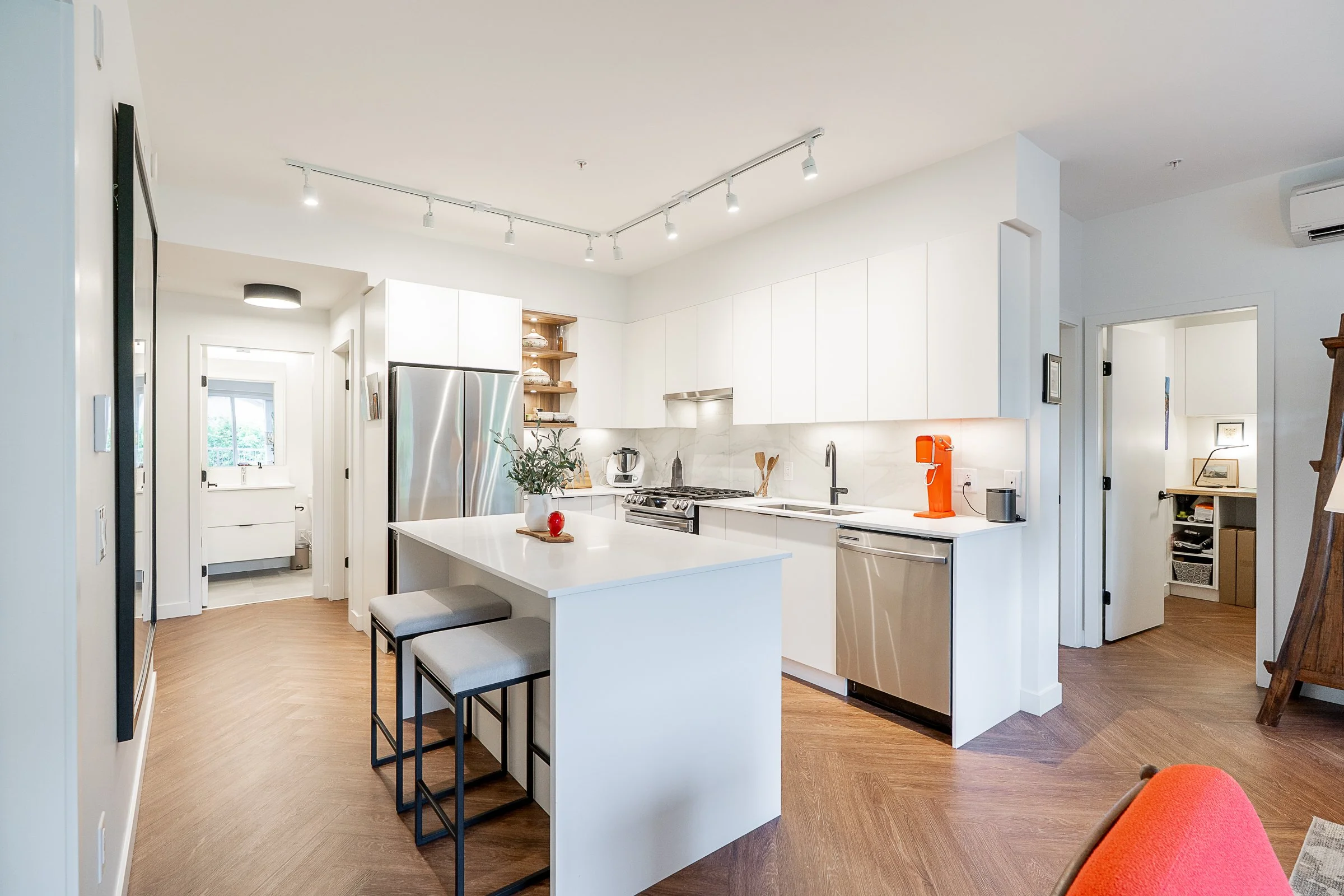 614 3229 St Johns Street Port Moody Carolyn Pogue Best Port Moody Realtor