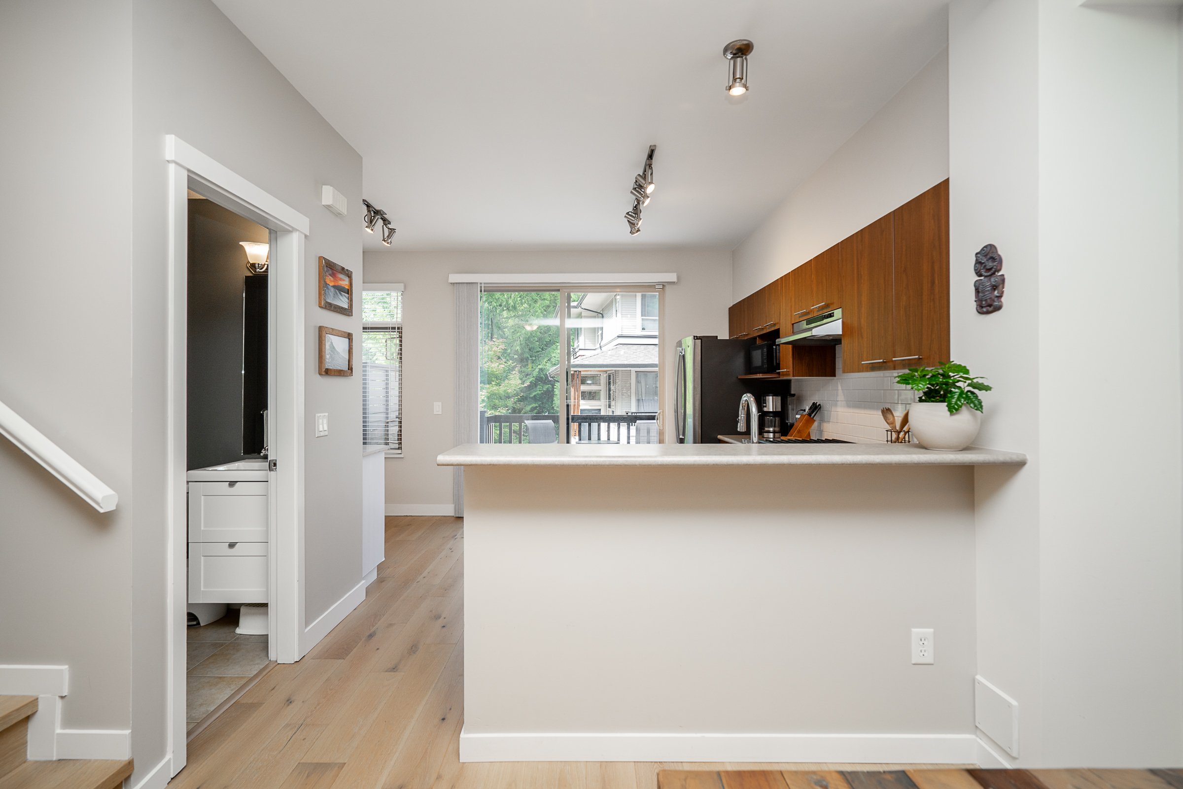 3-100-Klahanie-Drive-Port-Moody-Carolyn-Pogue-Best-Port-Moody-Realtor-8.jpg