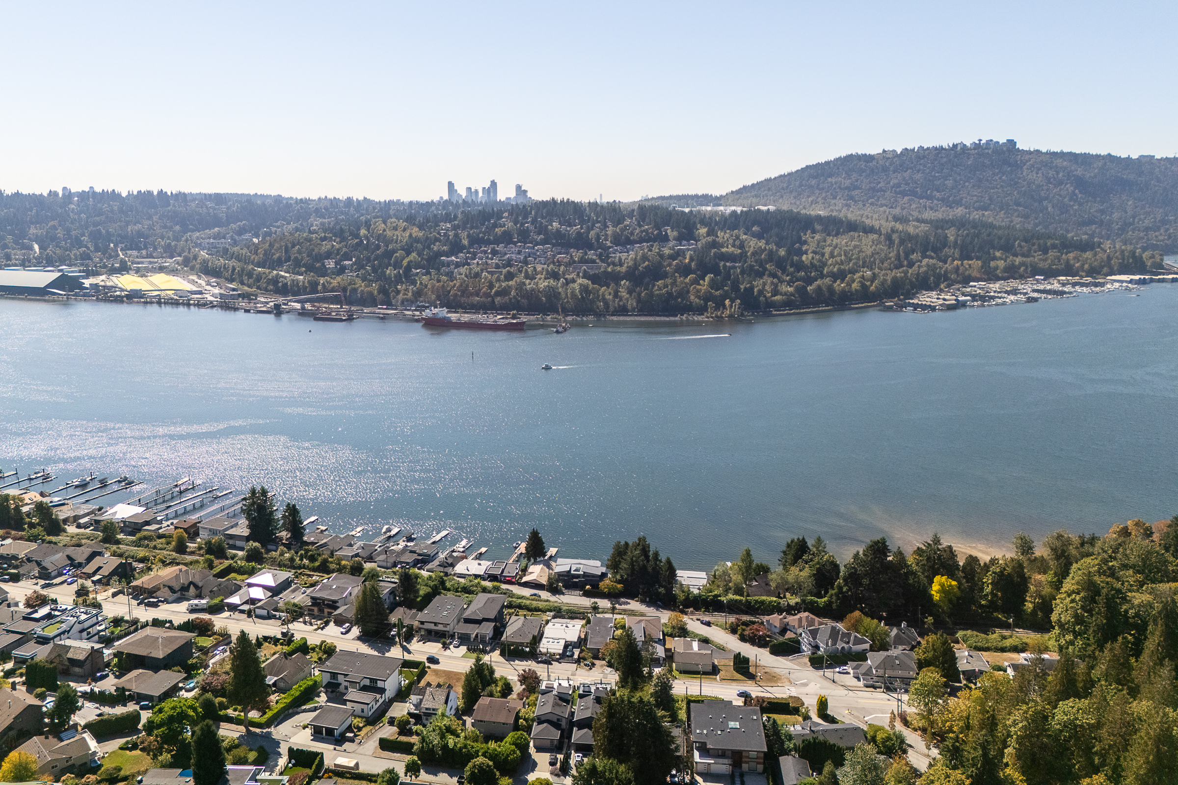159-Roe-Drive-Port-Moody-Carolyn-Pogue-Best-Port-Moody-Realtor-39.png