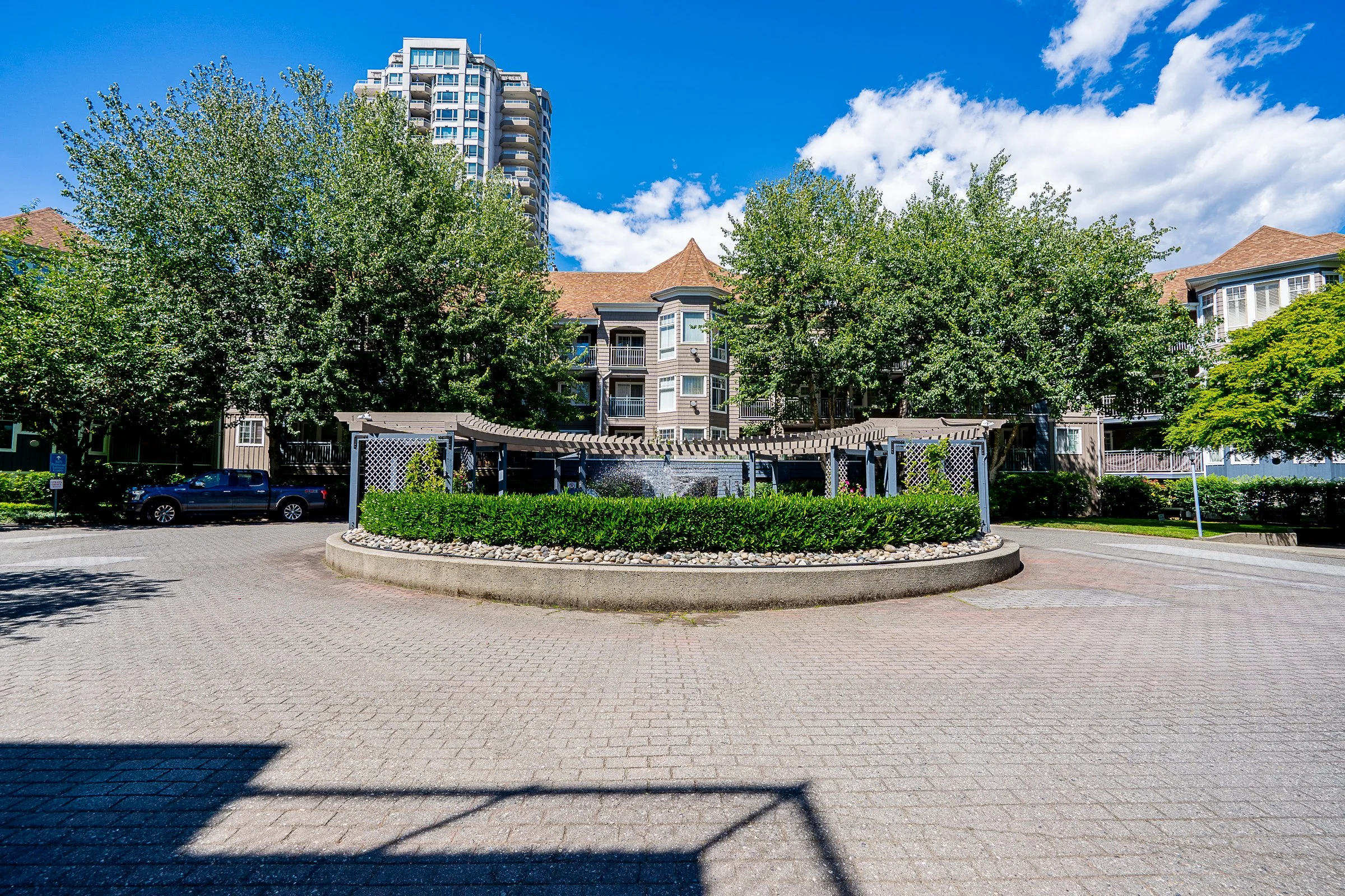 202-3075-Primrose-Lane-Coquitlam-Lakeside-Terrace-Carolyn-Pogue-Best-Coquitlam-Realtor-24.jpg