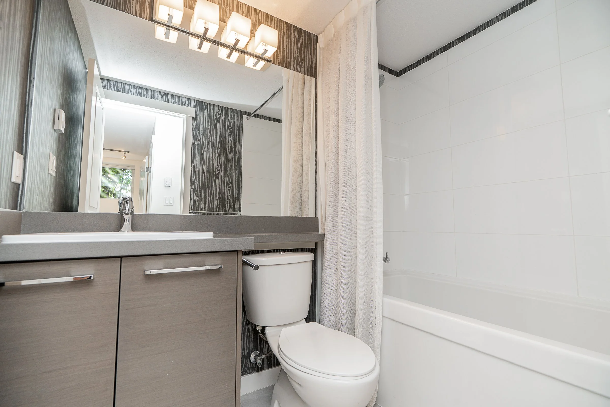 10-3400-Devonshire-Avenue-Burke-Mountain-Coquitlam-Carolyn-Pogue-Best-Burke-Mountain-Realtor-27.jpg