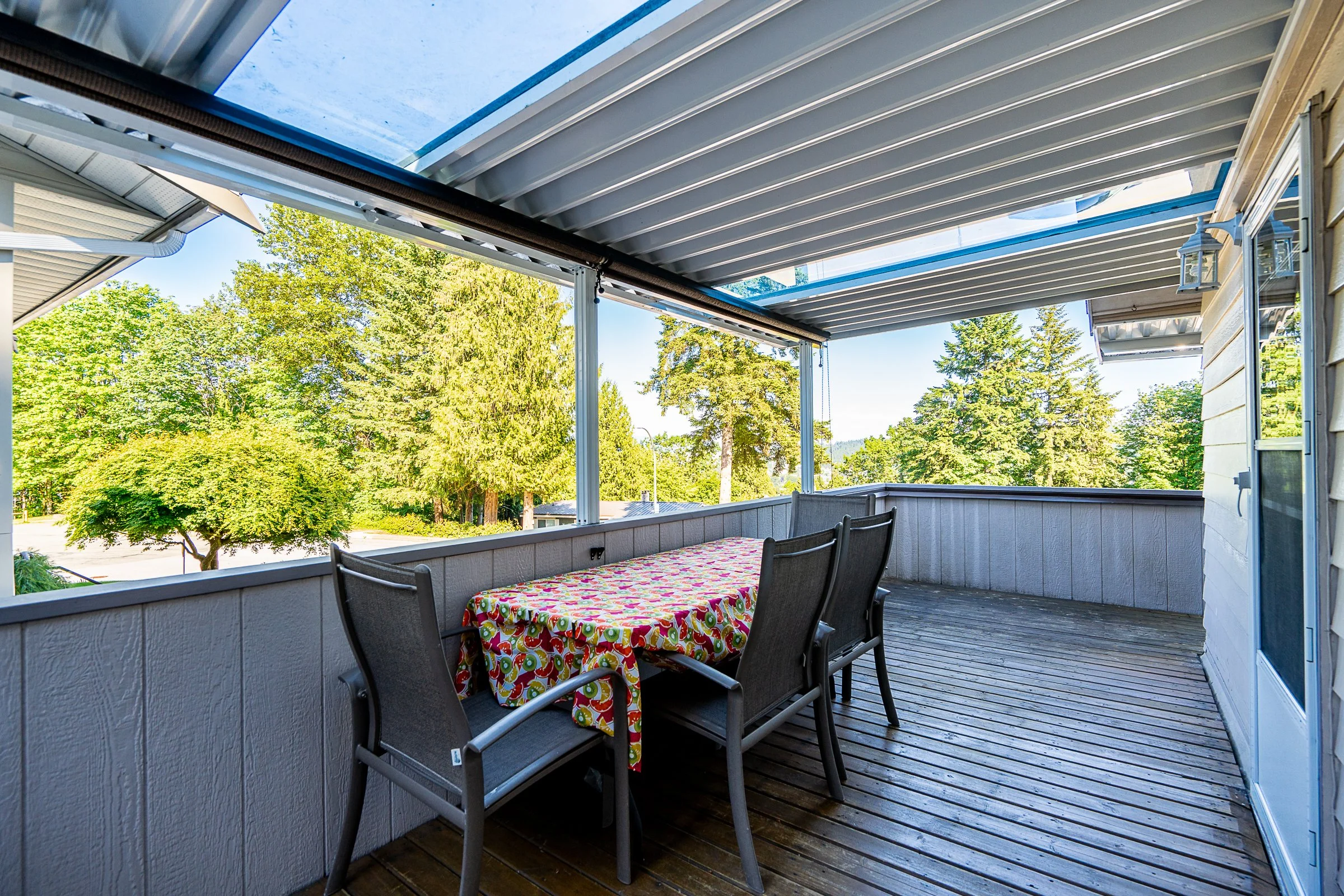 259-College-Park-Way-Port-Moody-Carolyn-Pogue-Best-Port-Moody-Realtor-11.jpg