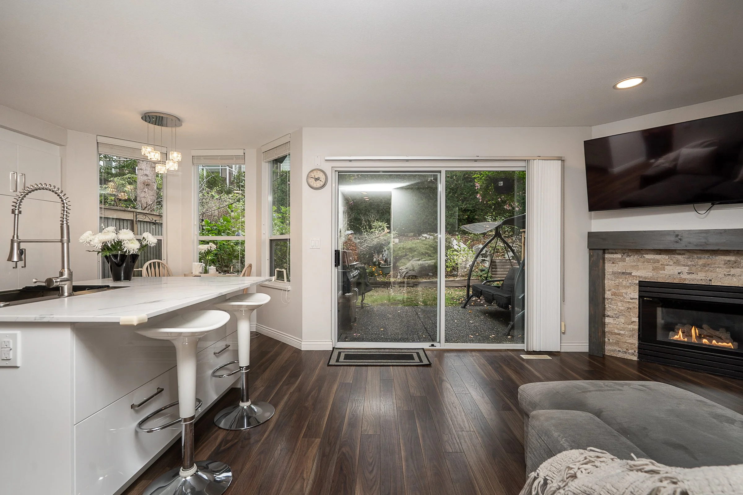 43-2990-Panorama-Drive-Westwood-Plateau-Coquitlam-Carolyn-Pogue-Best-Coquitlam-Realtor-8.jpg