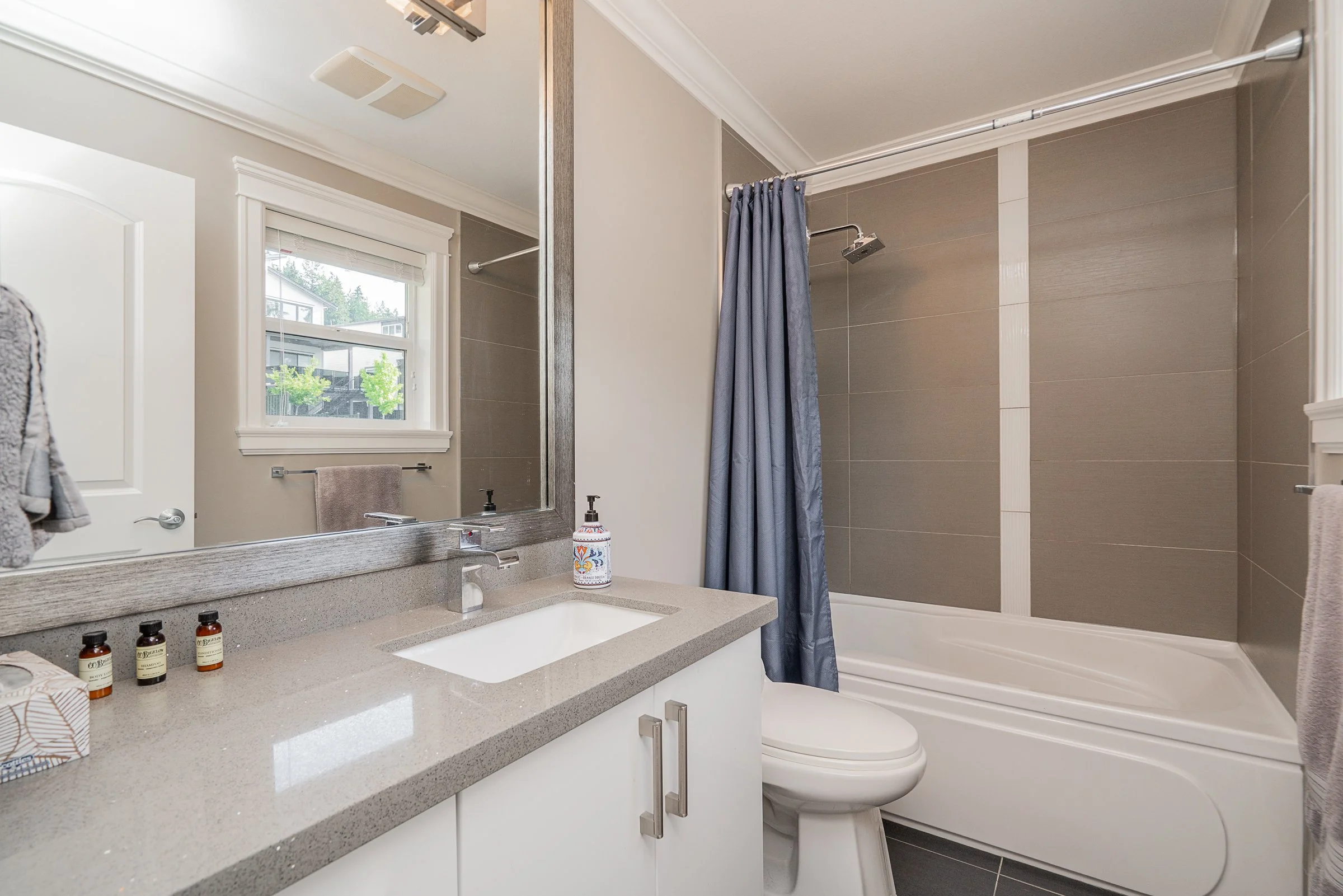 3485-Wales-Avenue-Burke-Mountain-Coquitlam-Carolyn-Pogue-Best-Burke-Mountain-Realtor-28.jpg