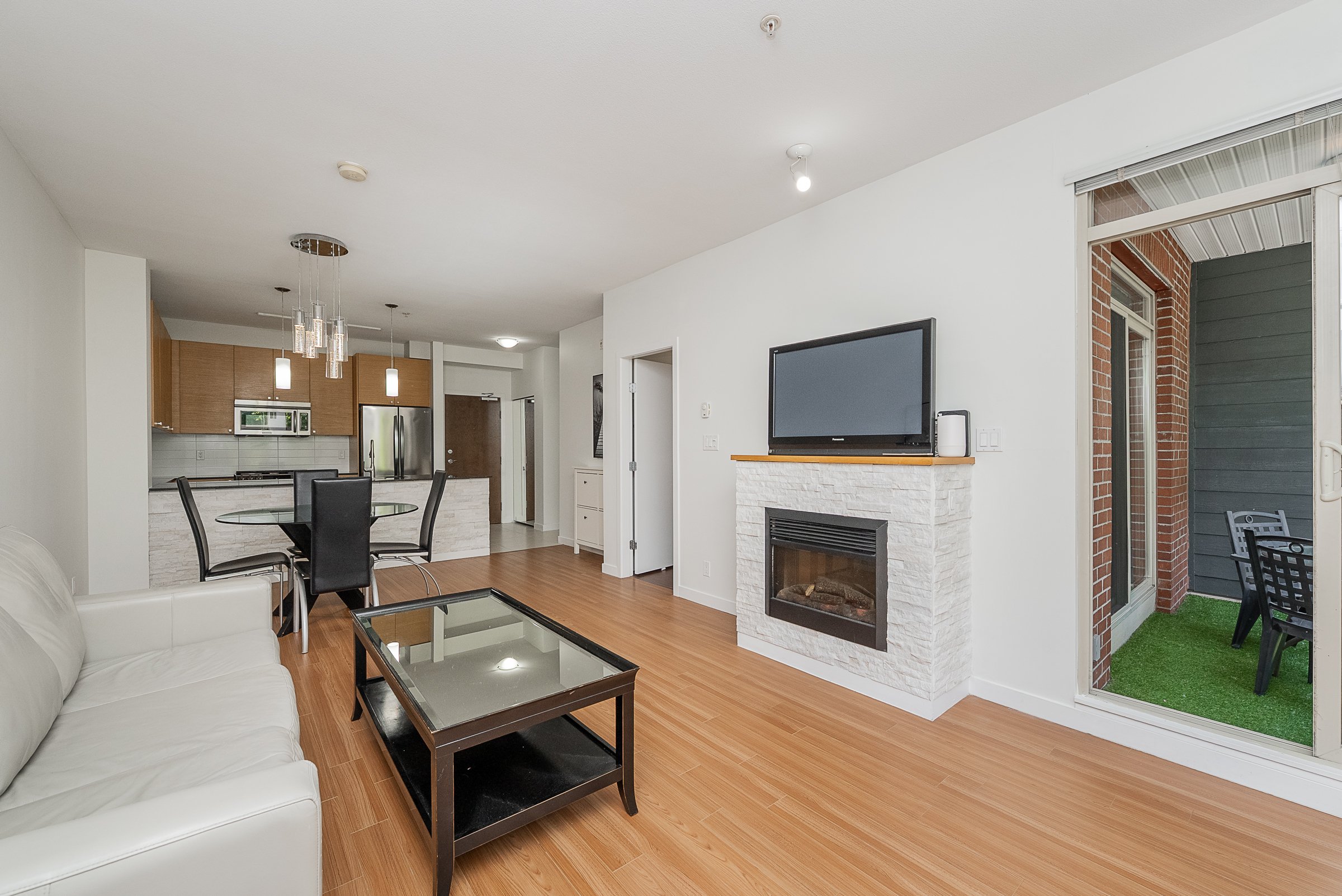 320-101-Morrissey-Road-Suter-Brook-Village-Condo-Carolyn-Pogue-Best-Port-Moody-Realtor-7.jpg