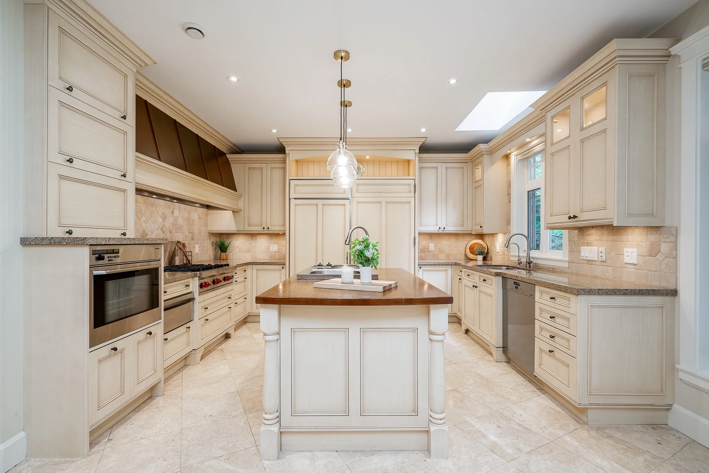 1535-Rockcress-Place-Westwood-Plateau-Coquitlam-Carolyn-Pogue-Best-Coquitlam-Realtor-6.jpg