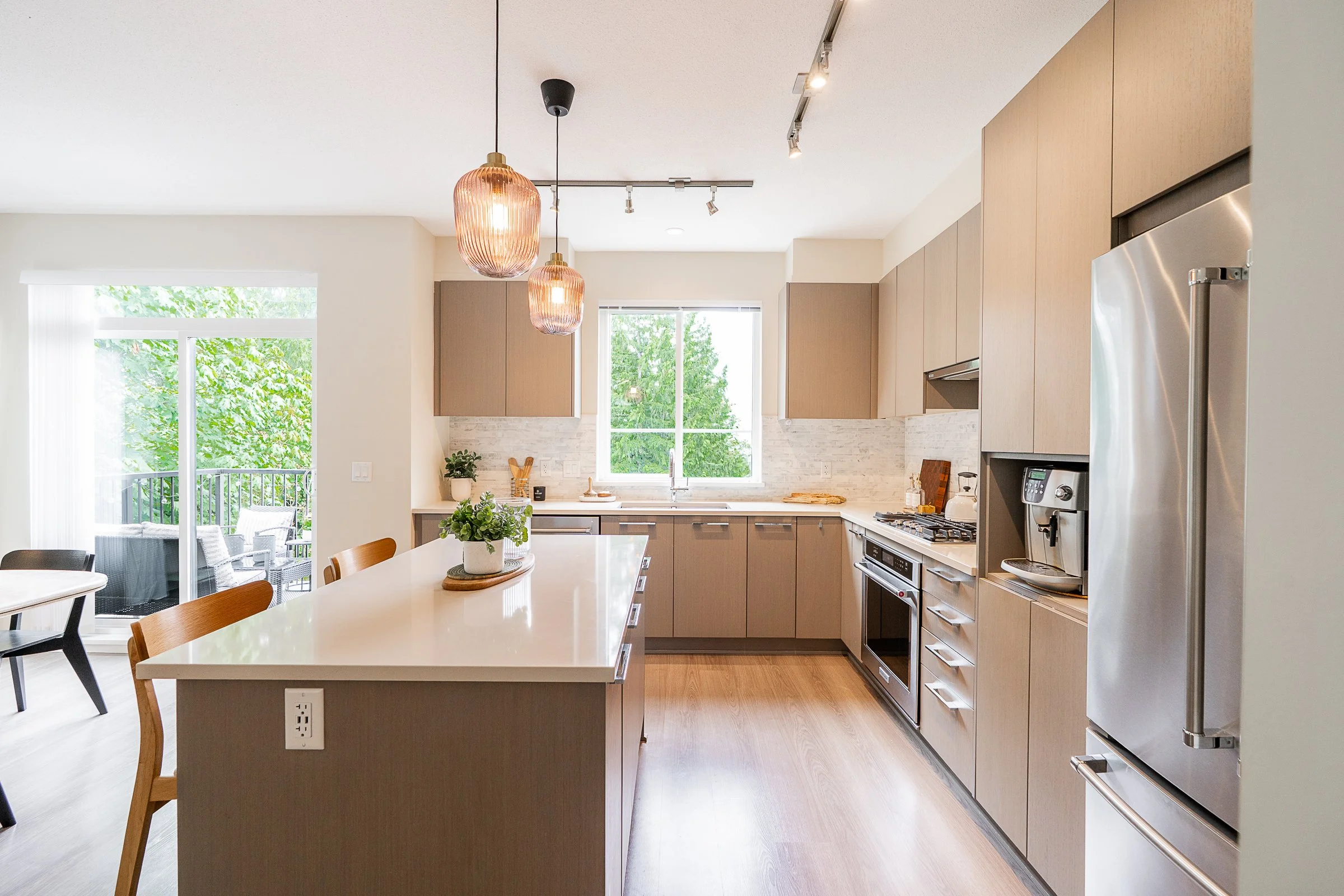91-3500-Burke-Village-Promenade-Burke-Mountain-Coquitlam-Carolyn-Pogue-Best-Burke-Mountain-Realtor-19.jpg