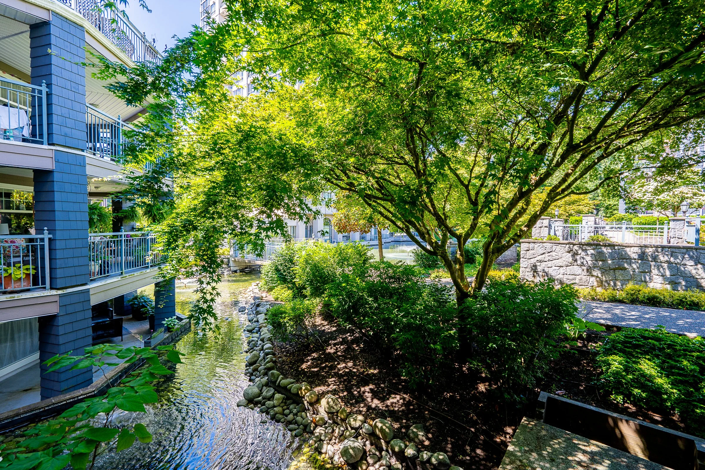 202-3075-Primrose-Lane-Coquitlam-Lakeside-Terrace-Carolyn-Pogue-Best-Coquitlam-Realtor-14.jpg
