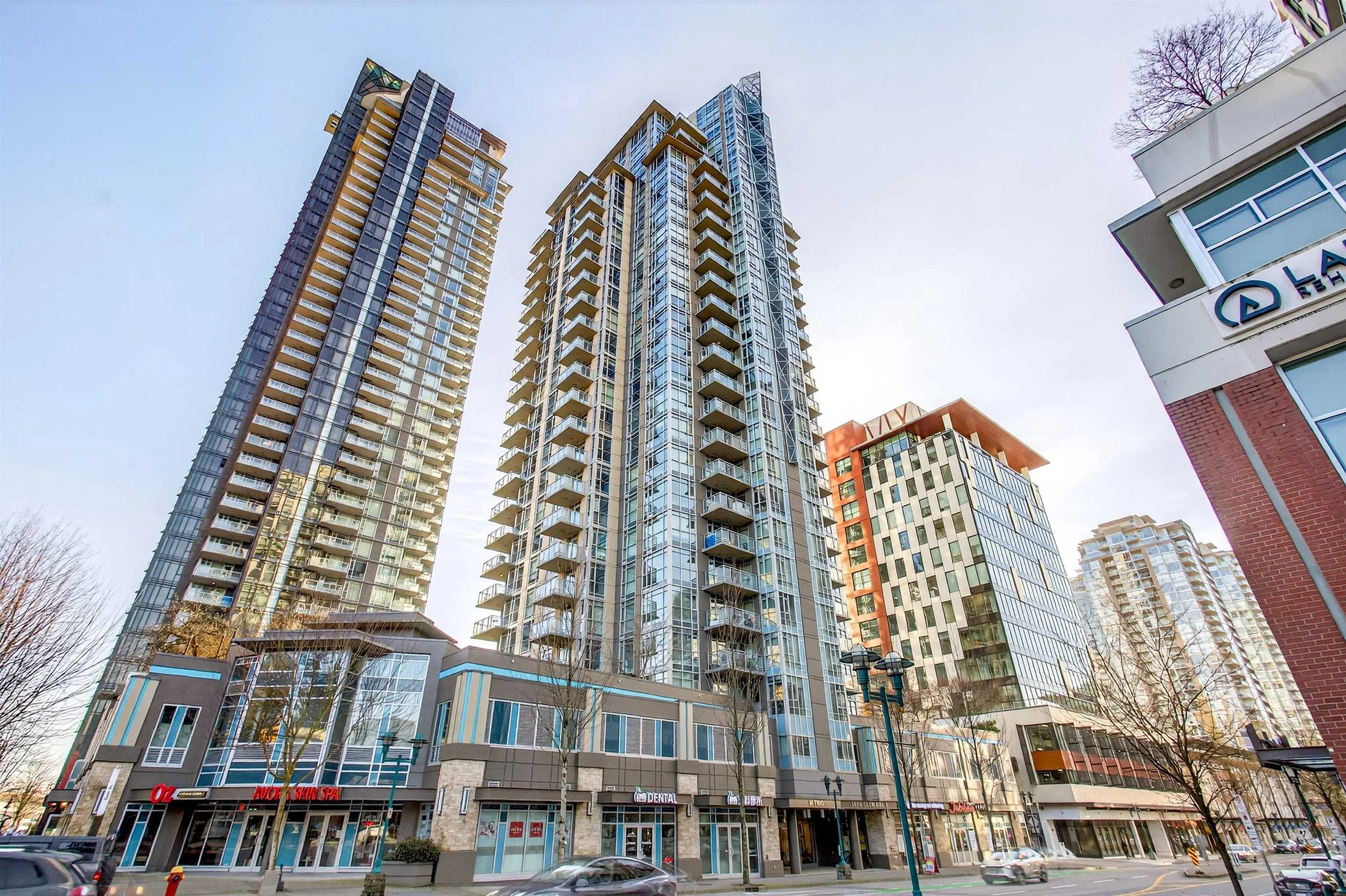 806 3008 Glen Drive Coquitlam Carolyn Pogue Coquitlam Realtor