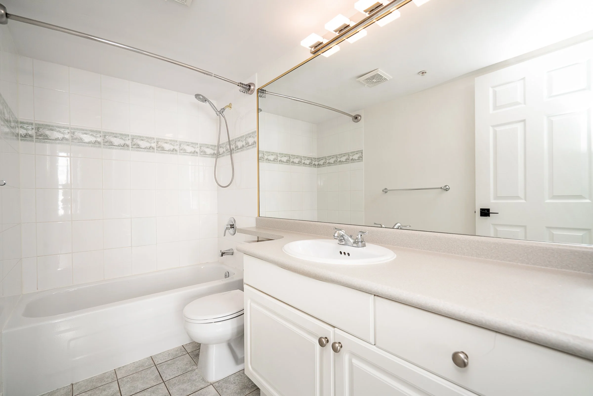 1602-200-Newport-Drive-Port-Moody-Carolyn-Pogue-Best-Port-Moody-Realtor-Newport-Village-15.jpg