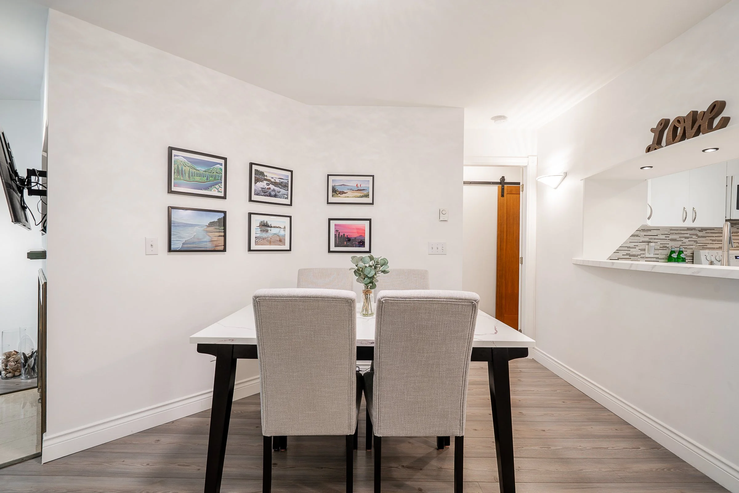 202-3075-Primrose-Lane-Coquitlam-Lakeside-Terrace-Carolyn-Pogue-Best-Coquitlam-Realtor-6.jpg