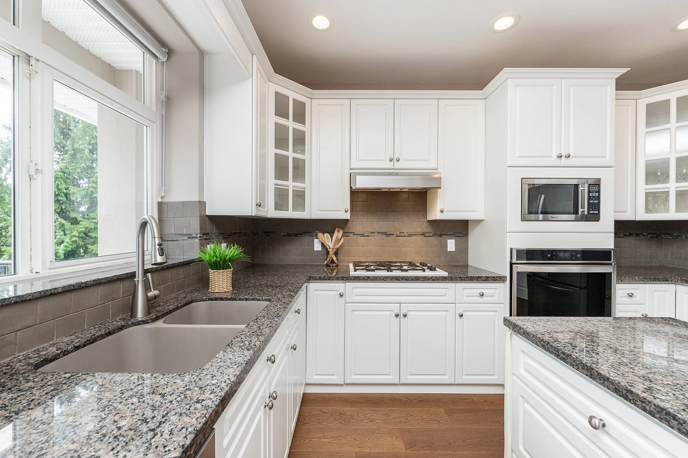 64-Wilkes-Creek-Drive-Heritage-Mountian-Port-Moody-Carolyn-Pogue-Best-Port-Moody-Realtor-8.jpg