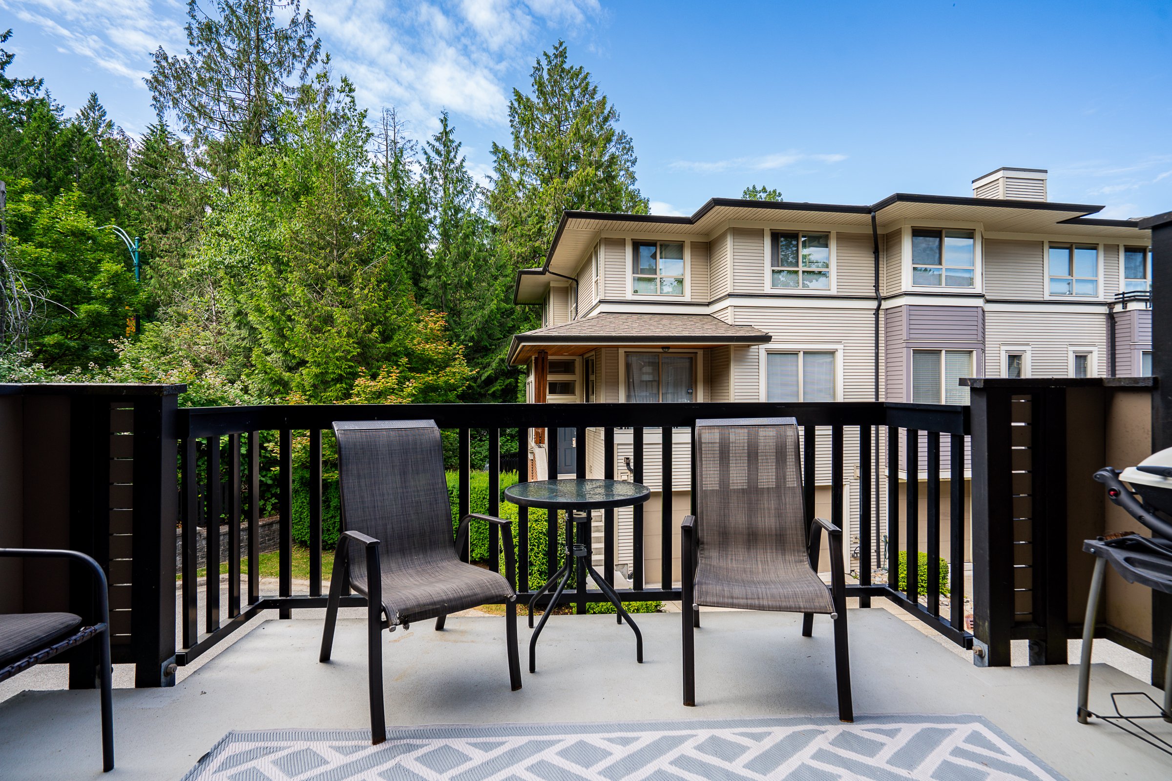 3-100-Klahanie-Drive-Port-Moody-Carolyn-Pogue-Best-Port-Moody-Realtor-33.jpg