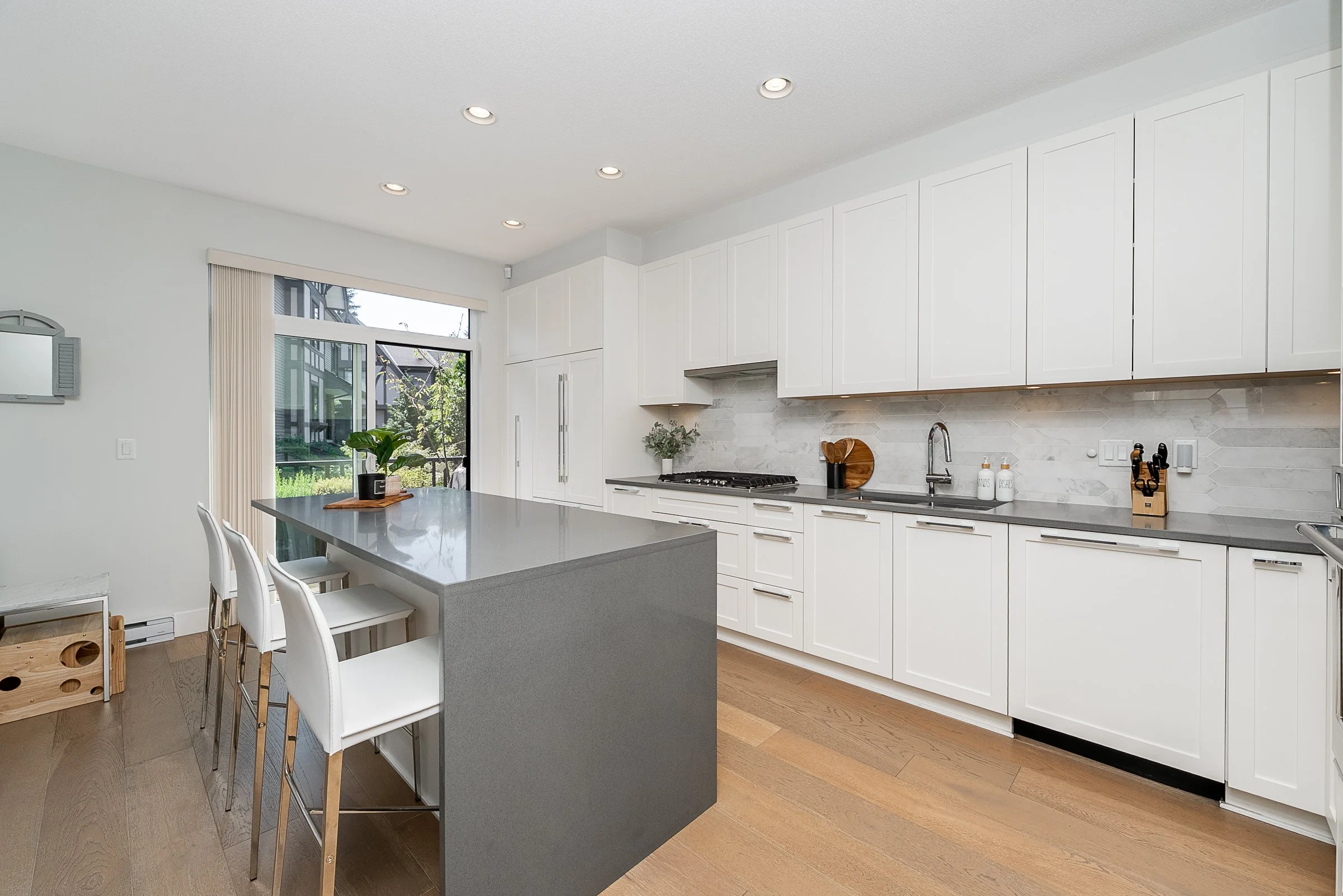 Best Burke Mountain Realtor Carolyn Pogue 55 3306 Princeton Avenue Hadleigh on the Park Coquitlam