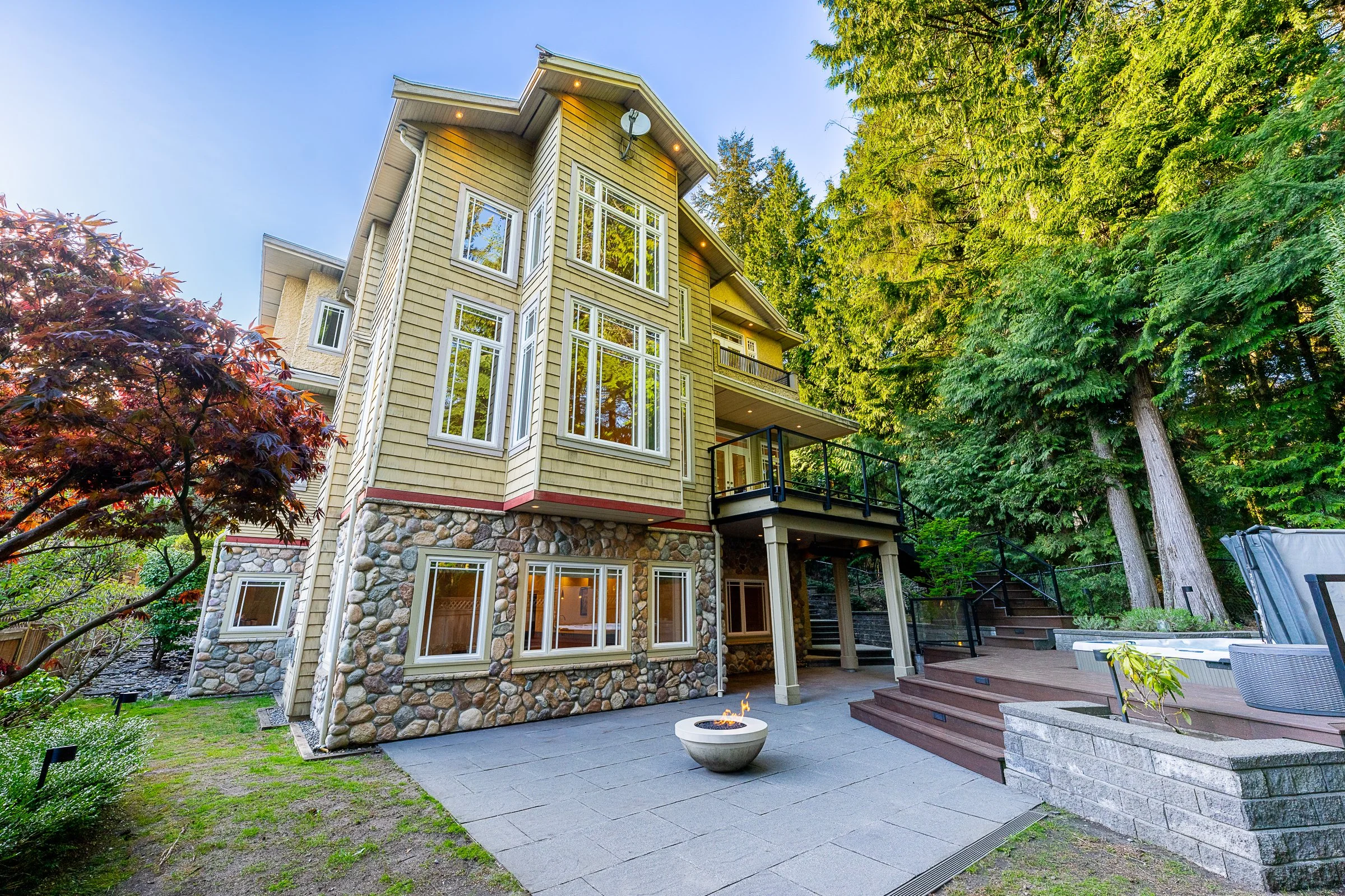 1535-Rockcress-Place-Westwood-Plateau-Coquitlam-Carolyn-Pogue-Best-Coquitlam-Realtor-37.jpg