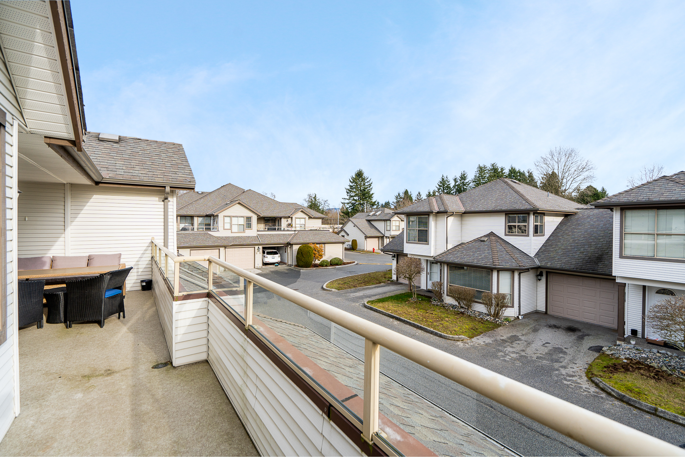 35-19160-119-Avenue-Pitt-Meadows-Carolyn-Pogue-Best-Pitt-Meadows-Realtor-34.png