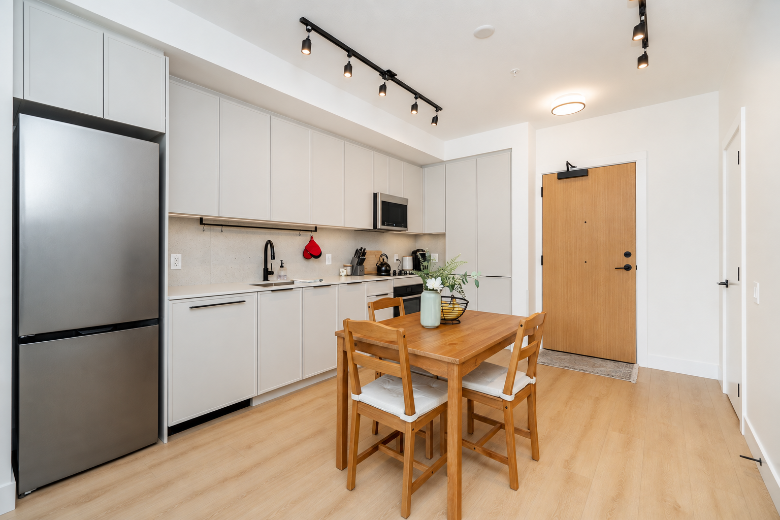 603-3055-Murray-Street-Port-Moody-Moody-Yards-Carolyn-Pogue-Best-Port-Moody-Realtor-5.png