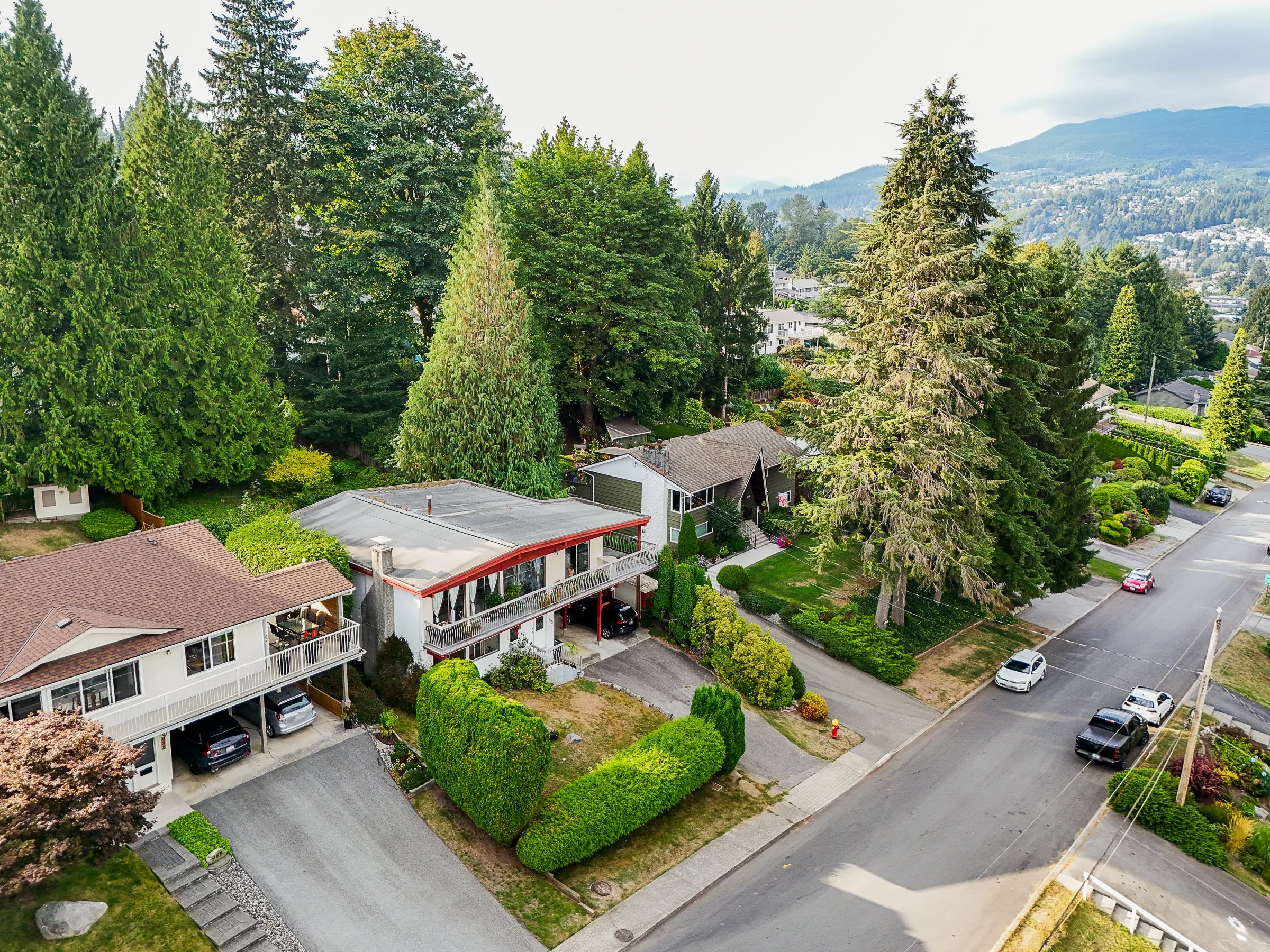 992 Saddle Street Coquitlam Carolyn Pogue Best Coquitlam Realtor