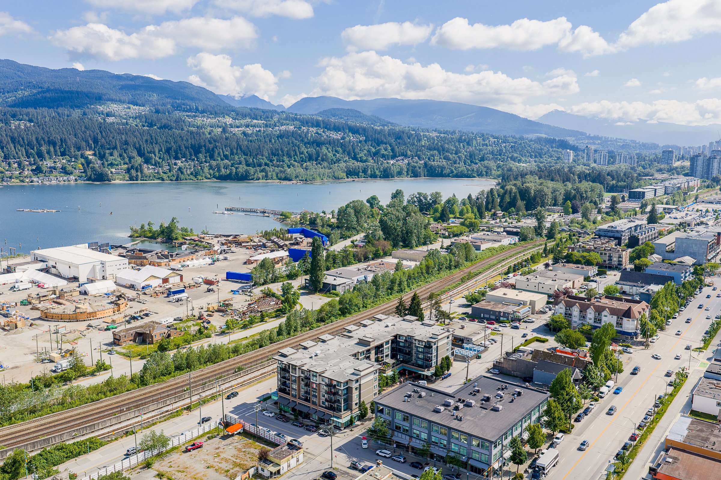 414 2525 Clarke Street Port Moody Carolyn Pogue Best Port Moody Realtor