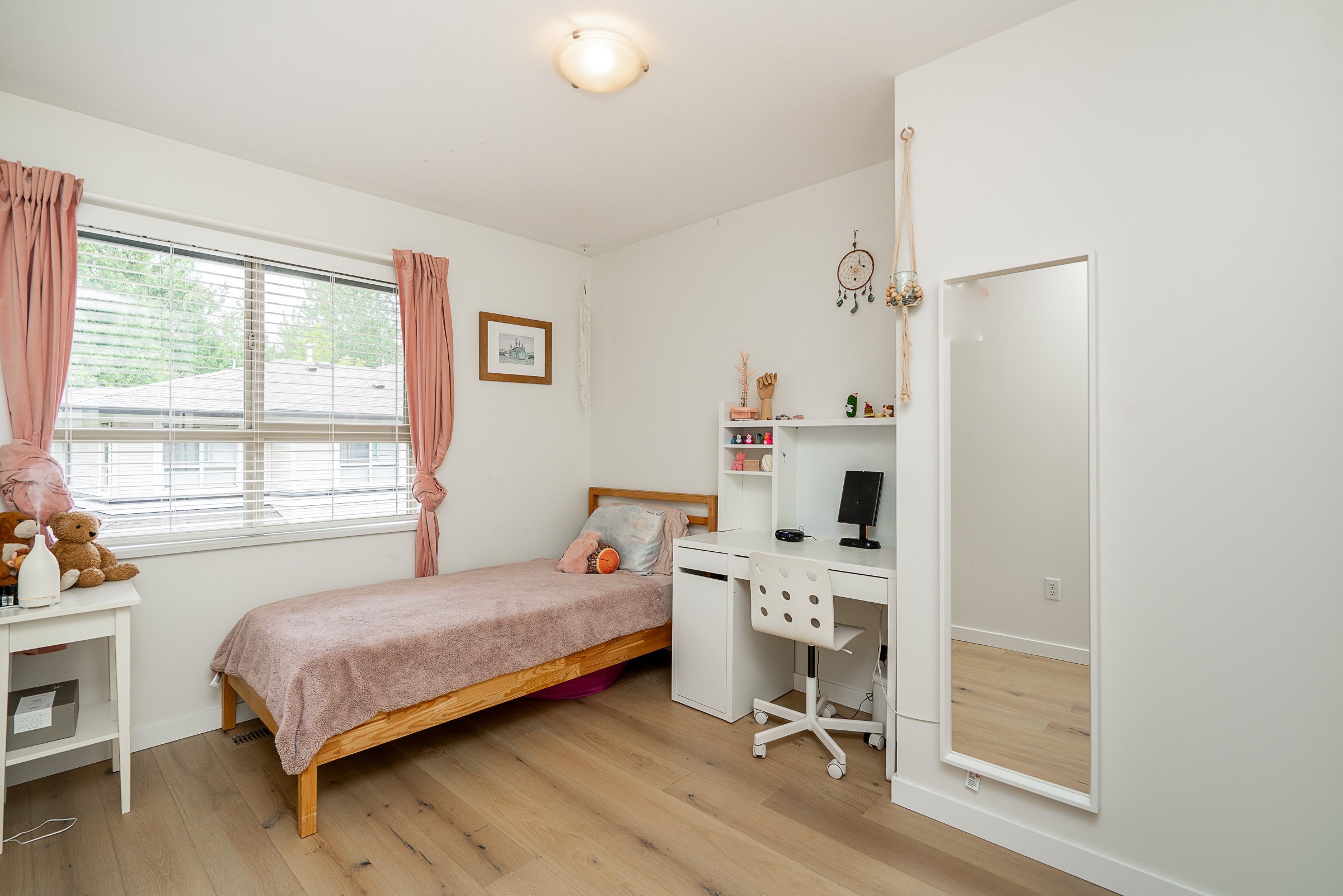 3-100-Klahanie-Drive-Port-Moody-Carolyn-Pogue-Best-Port-Moody-Realtor-24.jpg