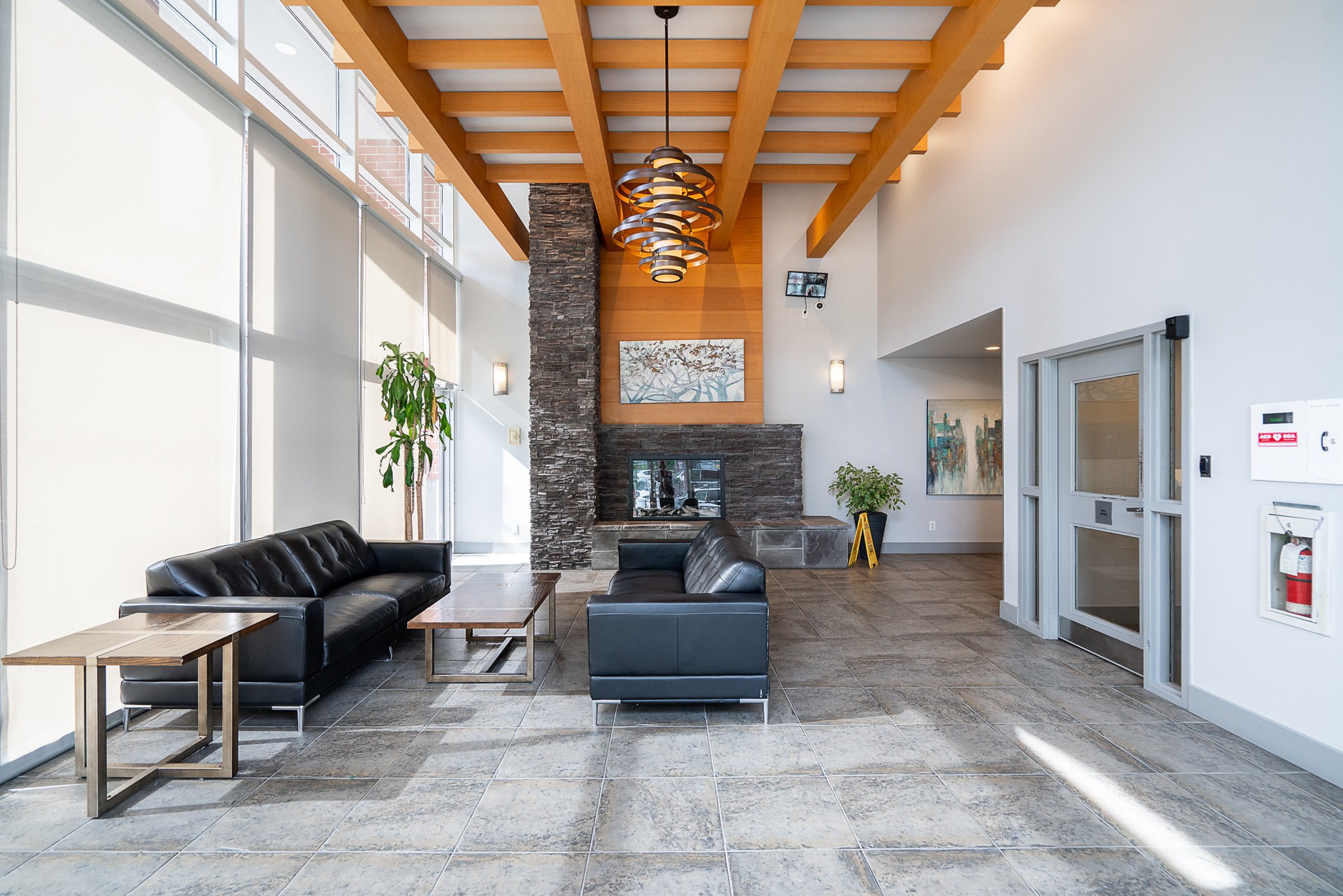 504-400-Capilano-Road-Port-Moody-Carolyn-Pogue-Best-Port-Moody-Realtor-Suter-Brook-Village-27.jpg