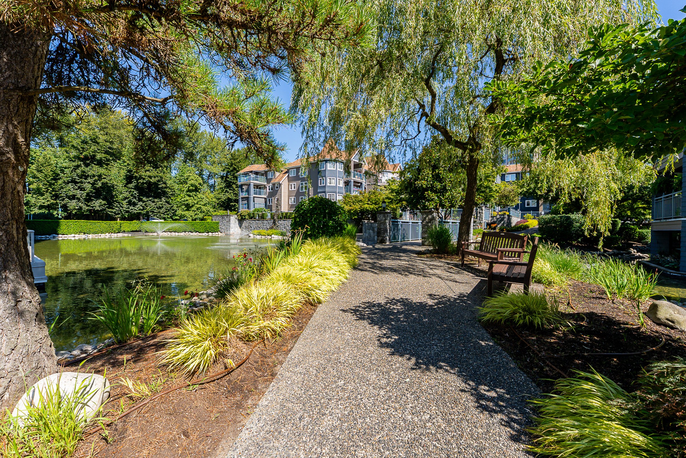 202-3075-Primrose-Lane-Coquitlam-Lakeside-Terrace-Carolyn-Pogue-Best-Coquitlam-Realtor-34.jpg
