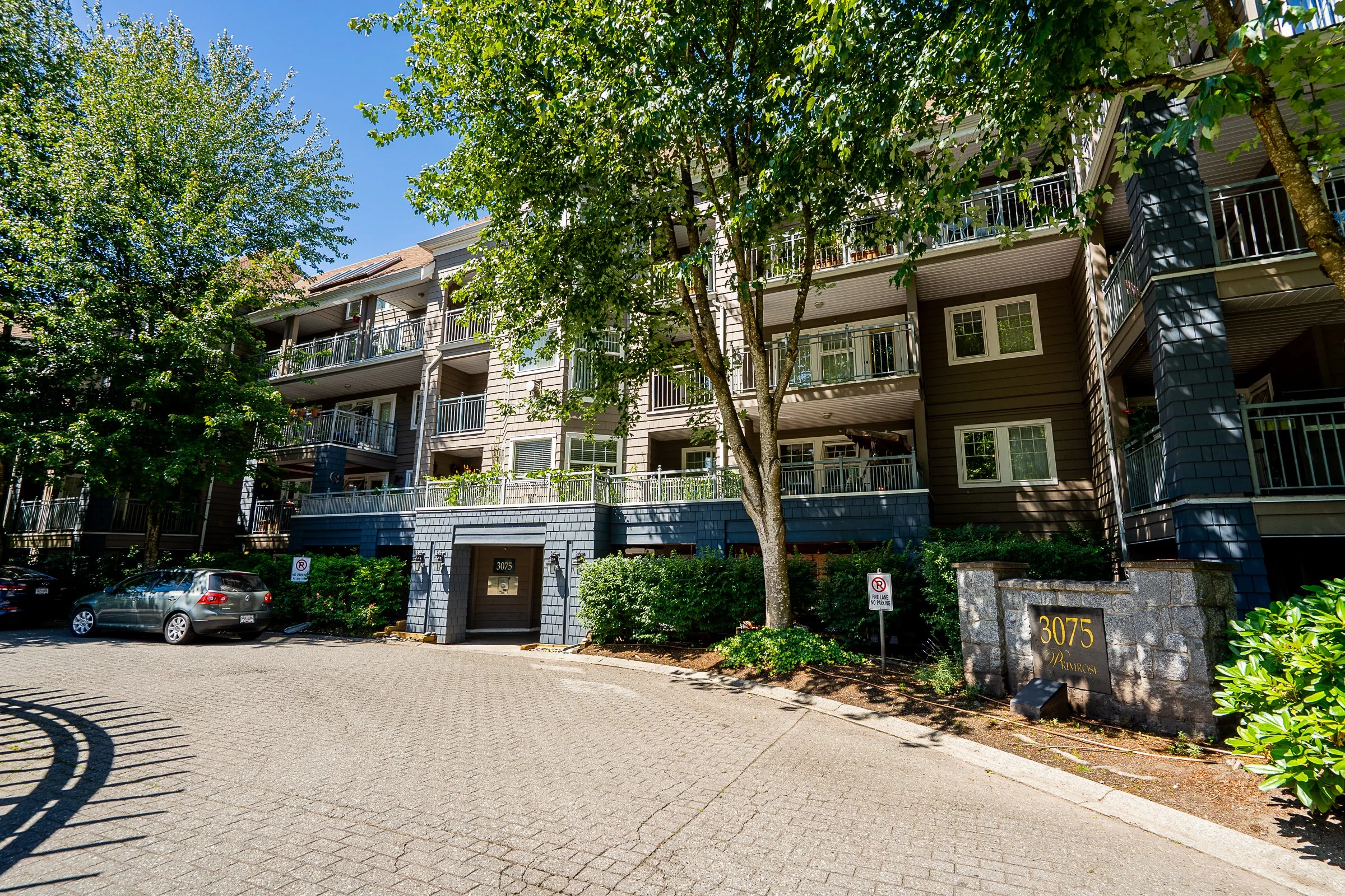 202-3075-Primrose-Lane-Coquitlam-Lakeside-Terrace-Carolyn-Pogue-Best-Coquitlam-Realtor-27.jpg