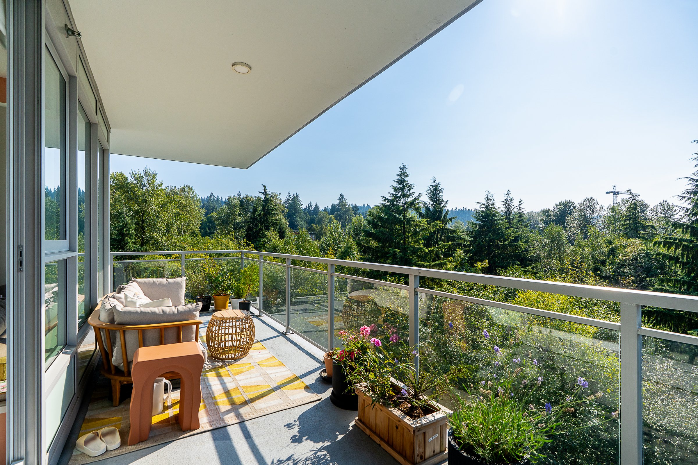 707-305-Morrissey-Road-The-Grande-Suter-Brook-Village-Port-Moody-Carolyn-Pogue-Best-Port-Moody-Realtor-13.jpg