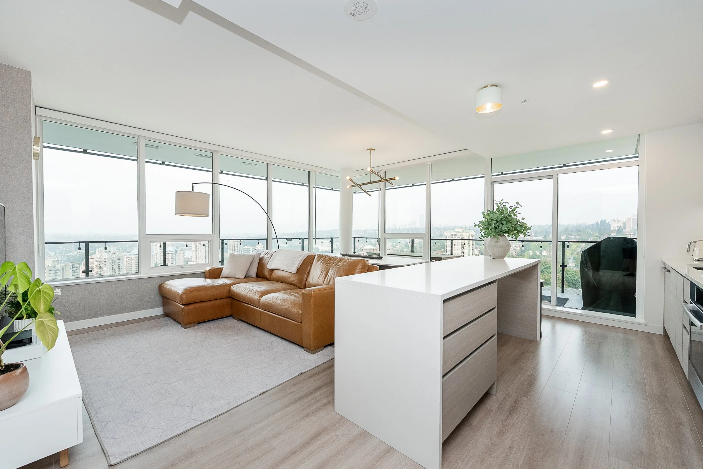 2901-823-Carnarvon-Street-New-Westminster-Carolyn-Pogue-New-Westminster-Realtor-7.jpg
