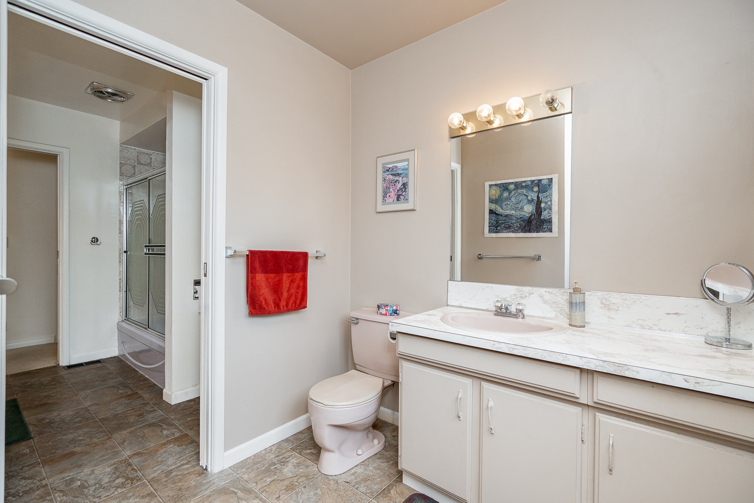 612-Hillcrest-Street-Coquitlam-Carolyn-Pogue-Best-Coquitlam-Realtor-17.jpg