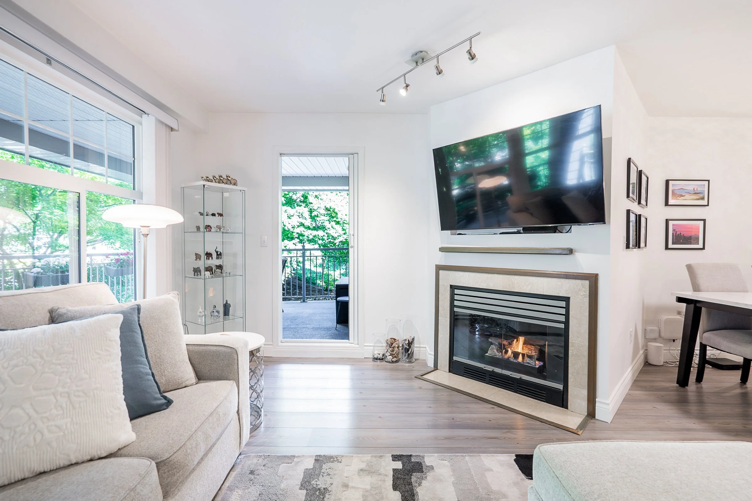 202 3075 Primrose Lane Coquitlam Lakeside Terrace Carolyn Pogue Best Coquitlam Realtor