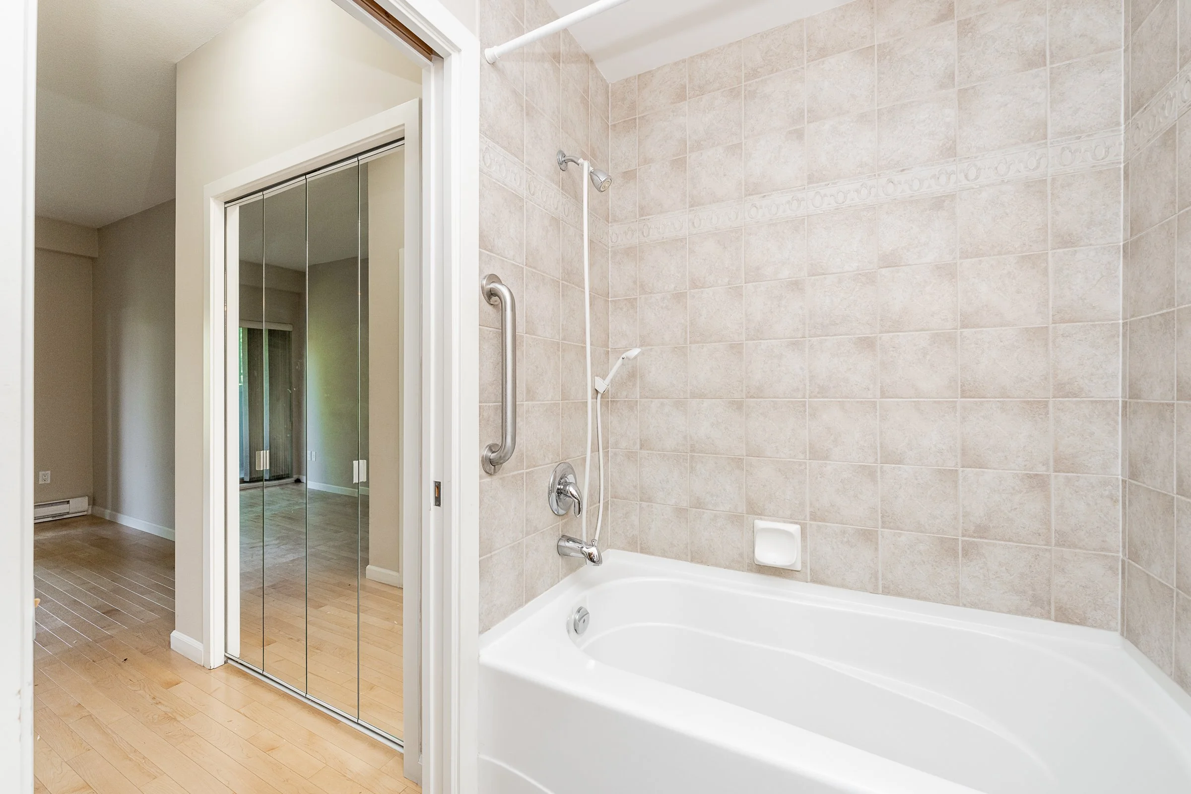 418-285-Newport-Drive-The-Belcarra-Port-Moody-Carolyn-Pogue-Best-Port-Moody-Realtor-17.jpg