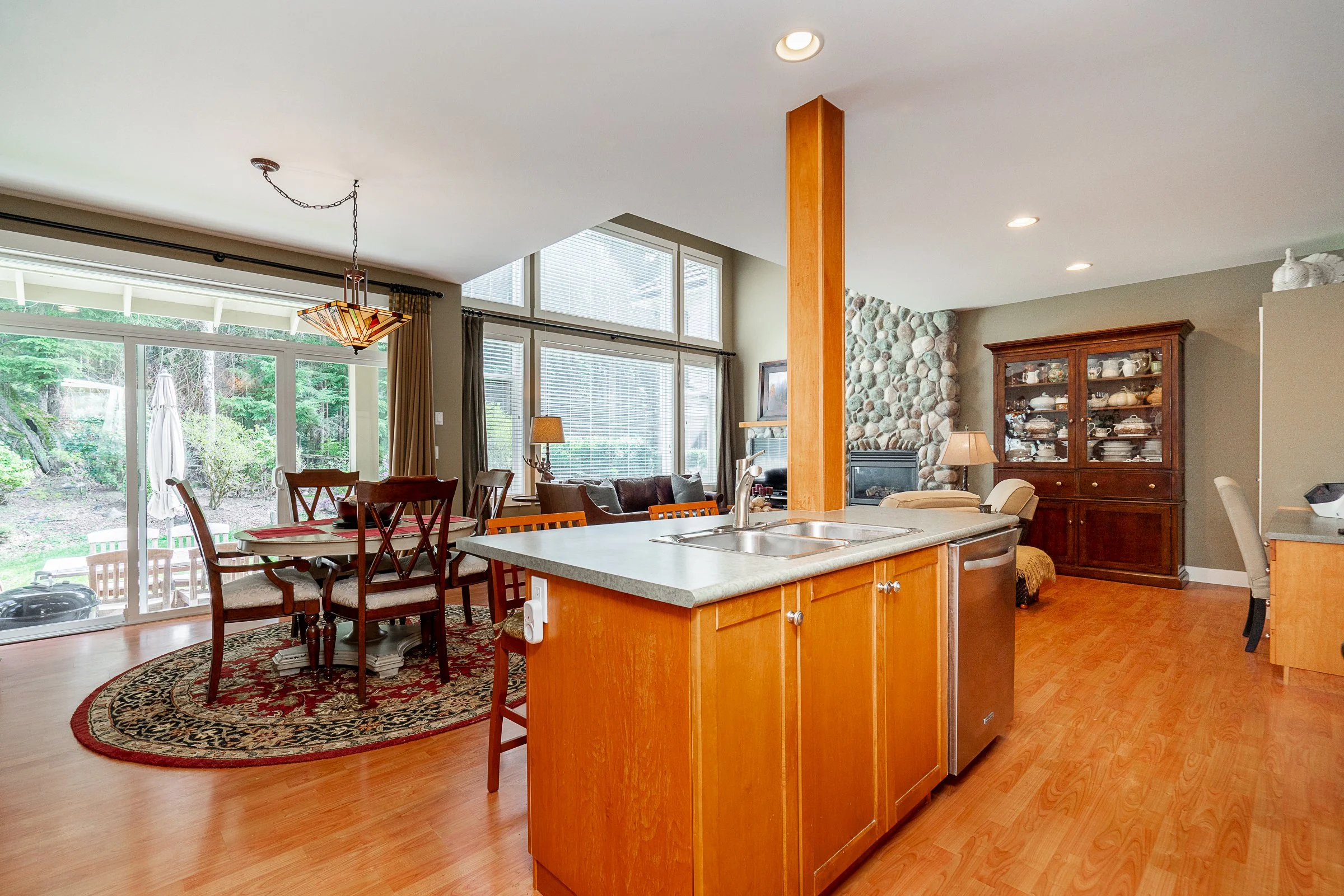 1899 Parkway Boulevard Westwood Plateau Coquitlam Carolyn Pogue Best Coquitlam Realtor