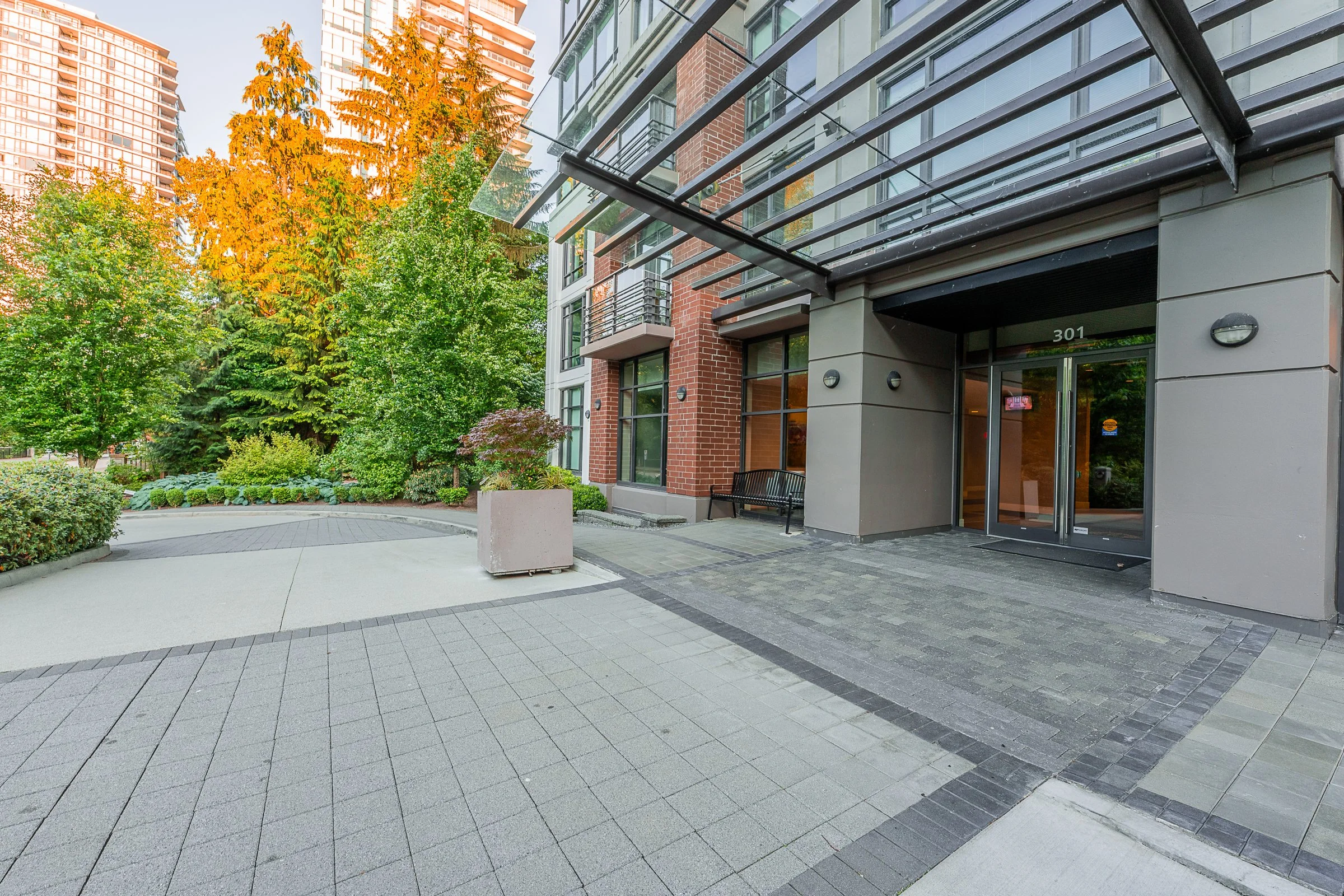 1704-301-Capilano-Road-The-Residences-Suter-Brook-Village-Port-Moody-Carolyn-Pogue-Best-Port-Moody-Realtor-27.jpg
