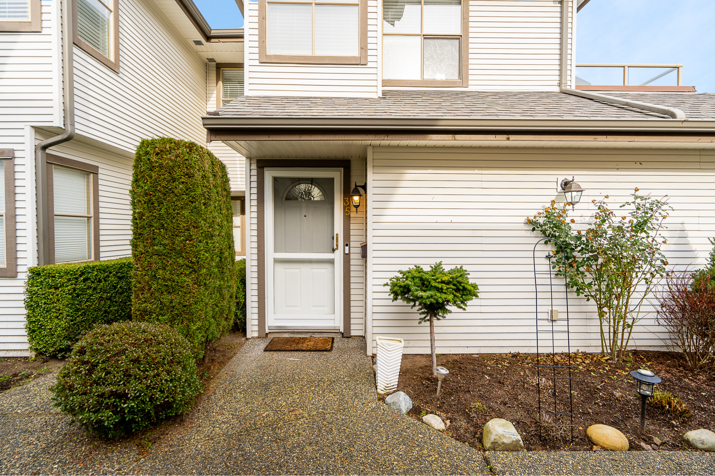 35-19160-119-Avenue-Pitt-Meadows-Carolyn-Pogue-Best-Pitt-Meadows-Realtor-5.png