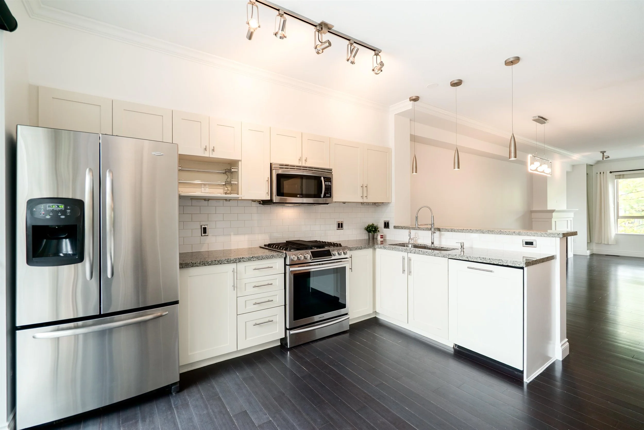 98 100 Klahanie Drive Port Moody Carolyn Pogue Port Moody Realtor Klahanie Realtor