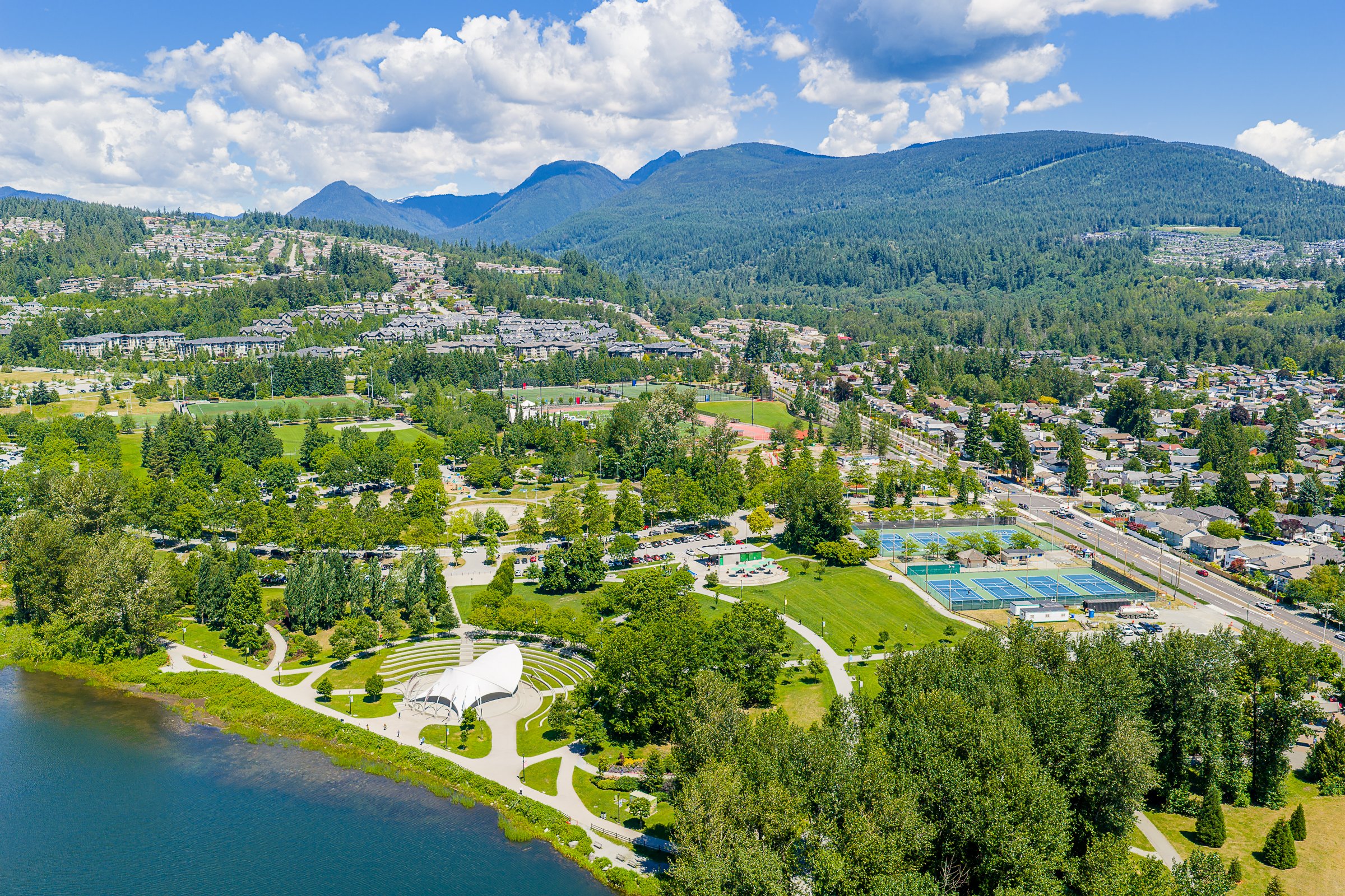 202-3075-Primrose-Lane-Coquitlam-Lakeside-Terrace-Carolyn-Pogue-Best-Coquitlam-Realtor-38.jpg