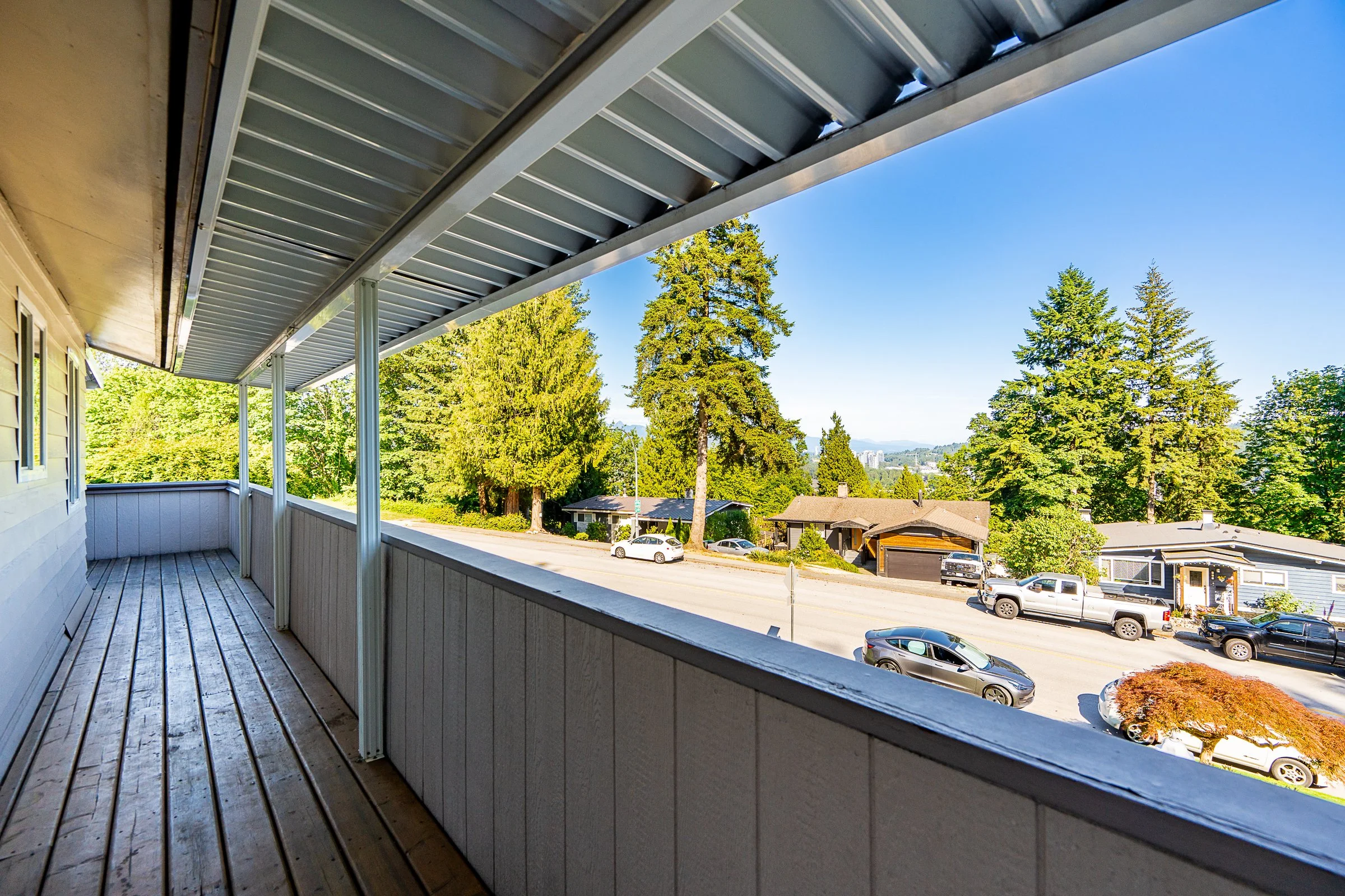 259-College-Park-Way-Port-Moody-Carolyn-Pogue-Best-Port-Moody-Realtor-12.jpg