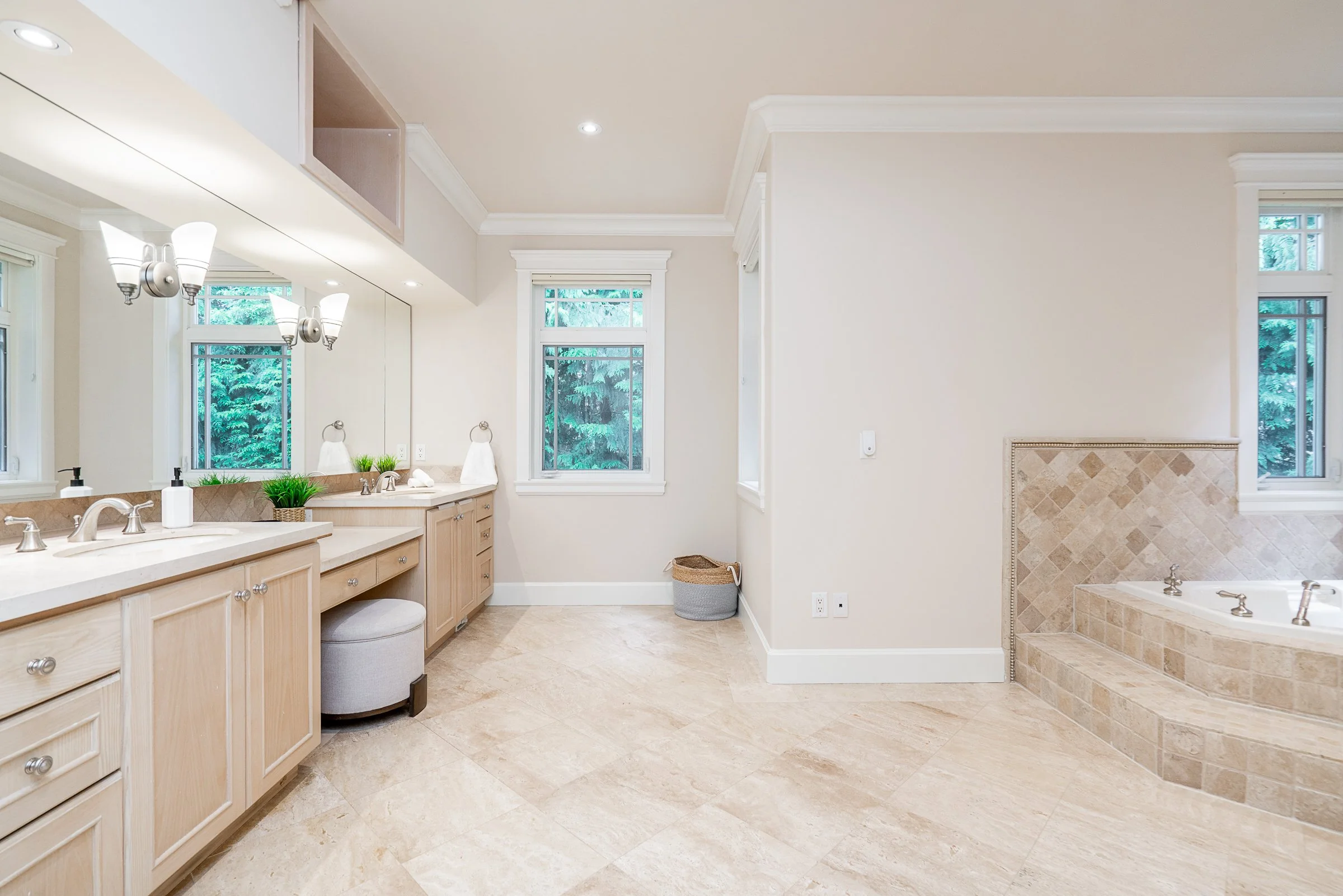 1535-Rockcress-Place-Westwood-Plateau-Coquitlam-Carolyn-Pogue-Best-Coquitlam-Realtor-18.jpg