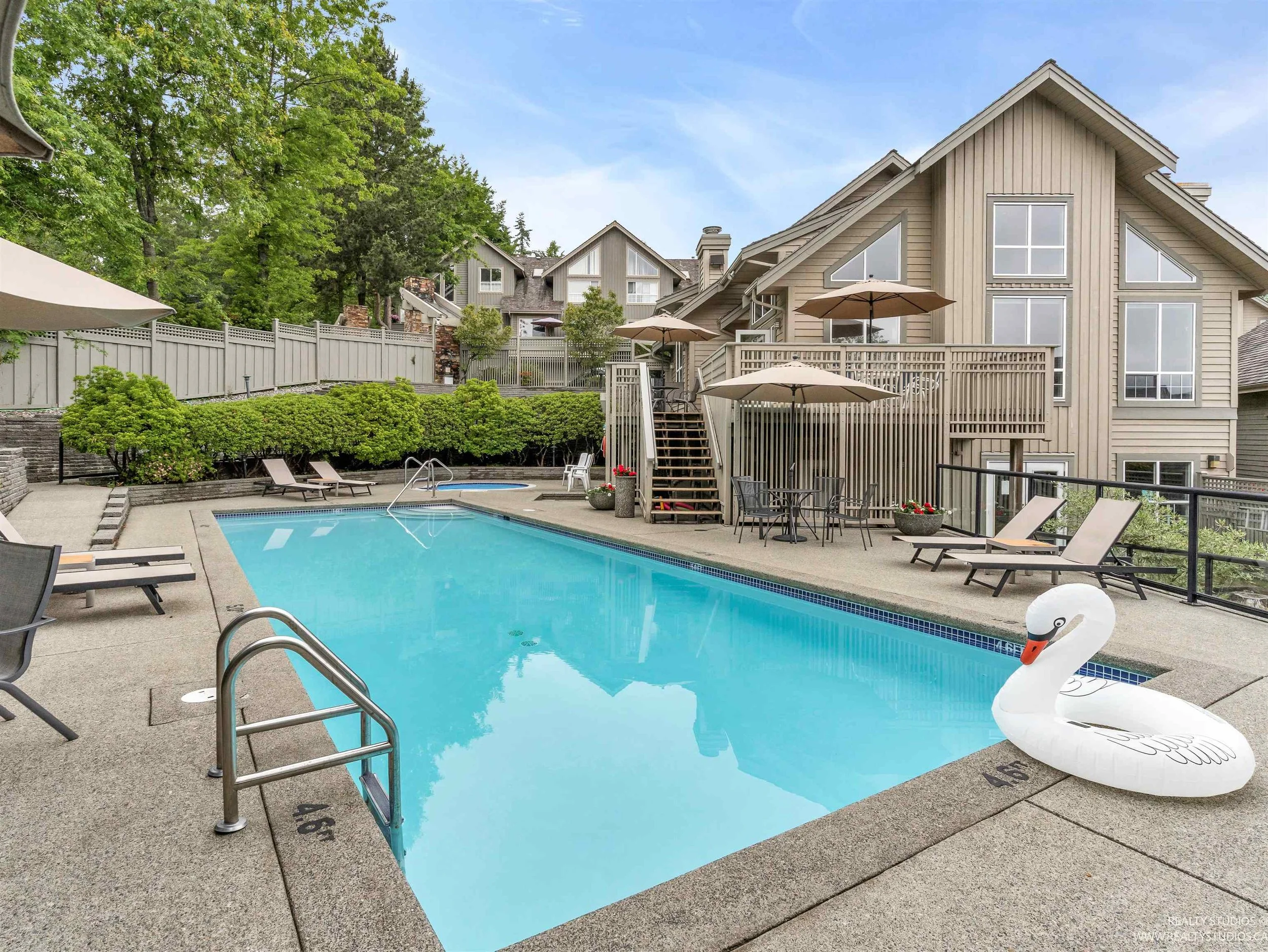 502 1485 Parkway Boulevard Coquitlam Carolyn Pogue Best Coquitlam Realtor