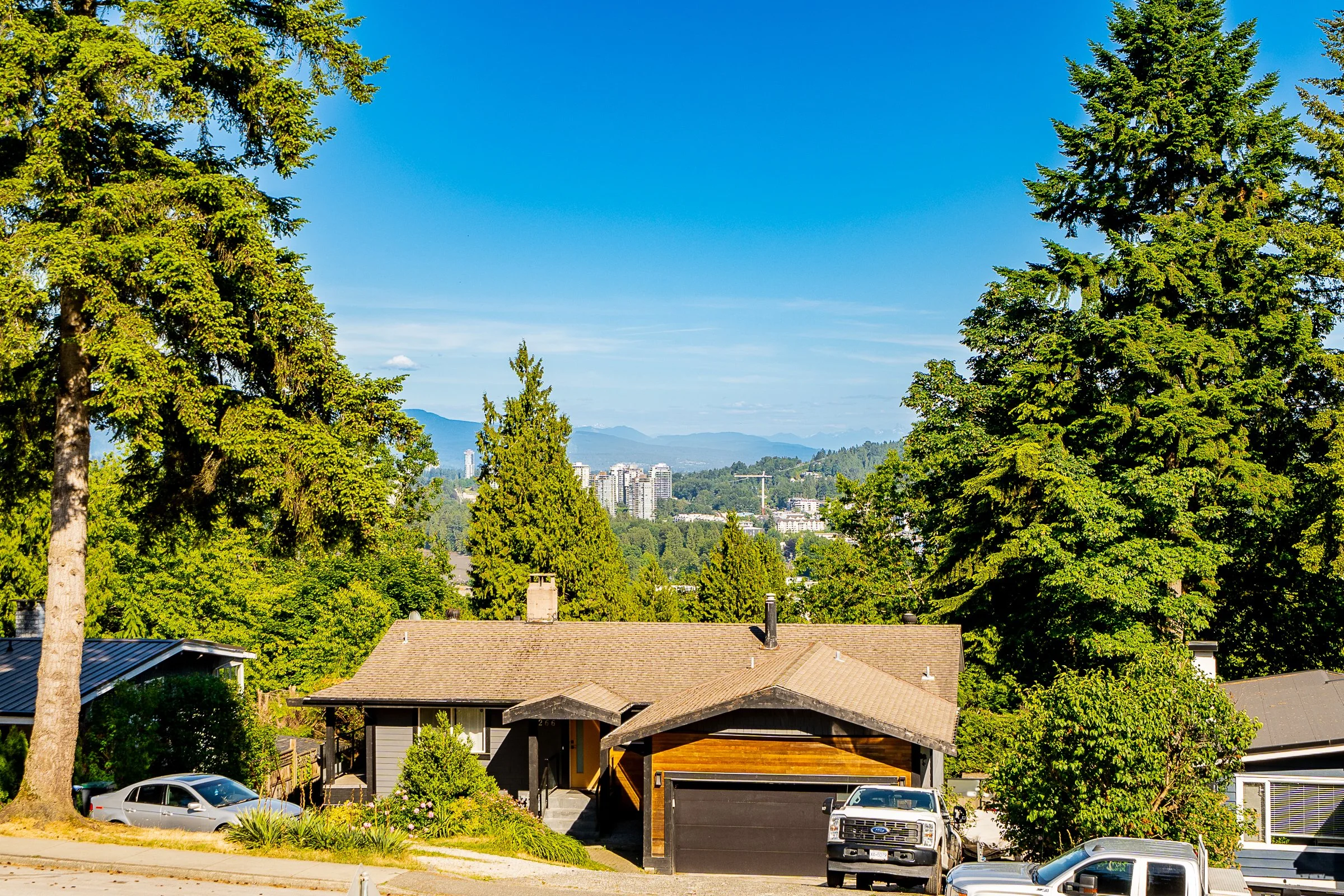 259-College-Park-Way-Port-Moody-Carolyn-Pogue-Best-Port-Moody-Realtor-13.jpg