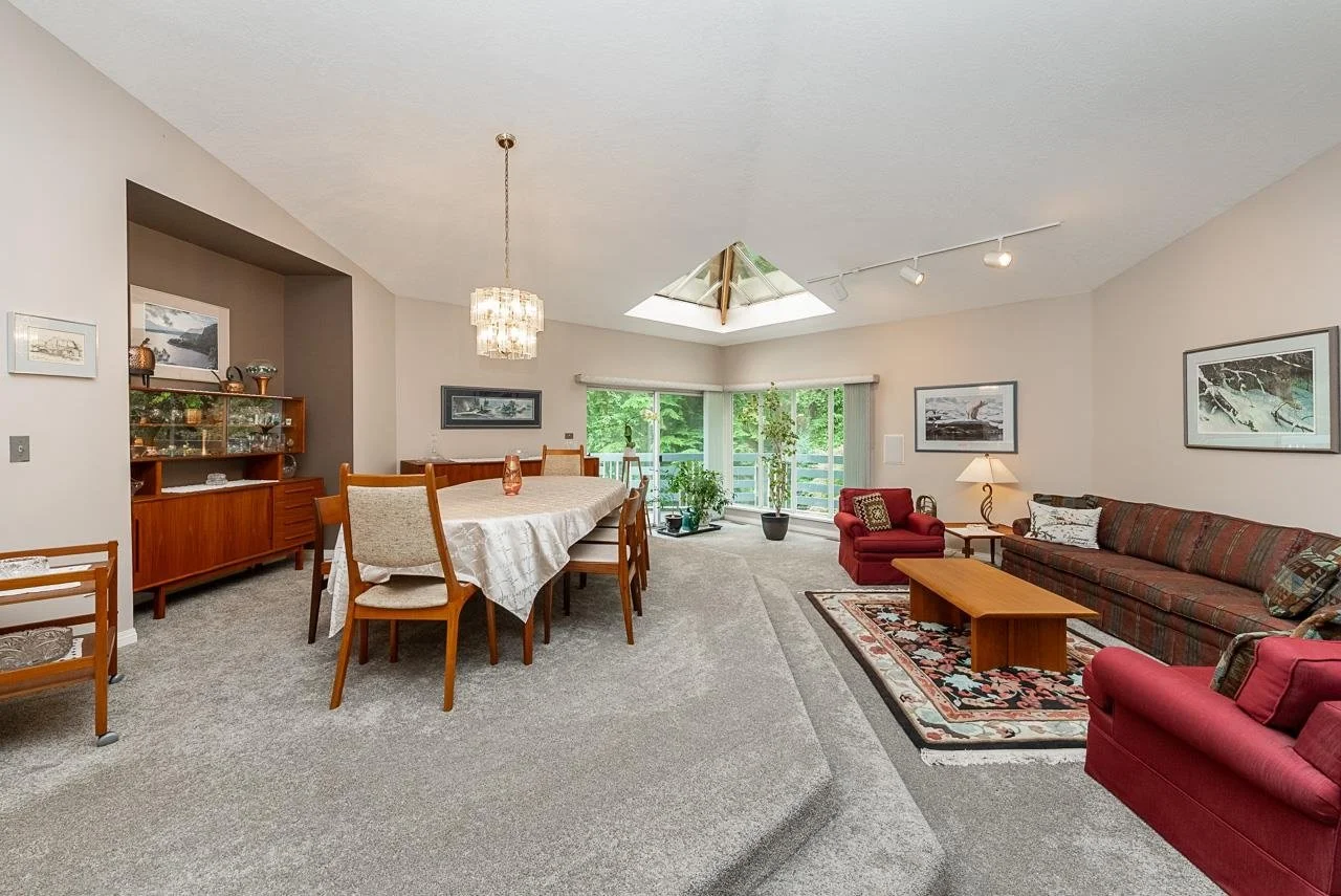 261 Strong Road Anmore Carolyn Pogue Best Anmore Realtor and Port Moody Realtor