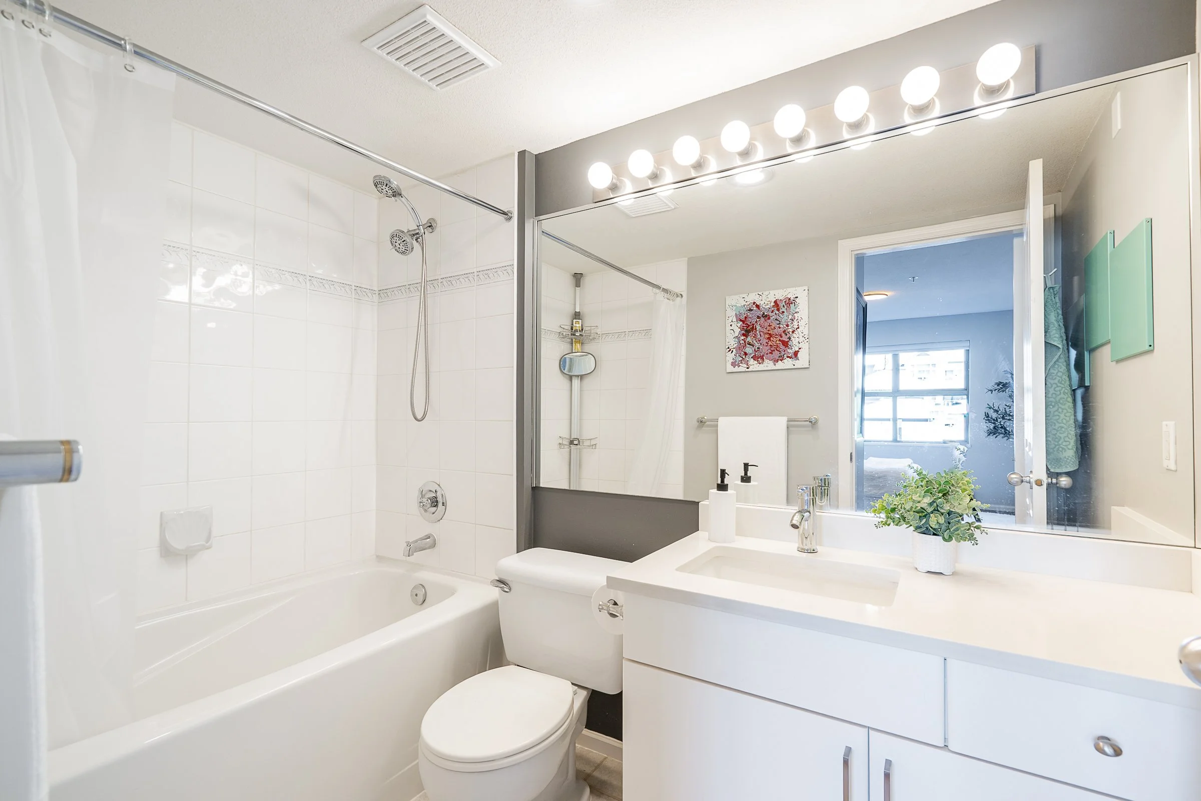 204-260-Newport-Drive-Port Moody-Carolyn-Pogue-Best-Port-Moody-Realtor-14.jpg
