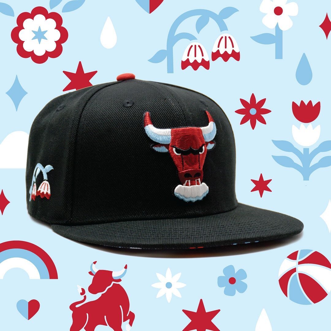 So proud and honored to have been included in the @chicagobulls artist hat series this season. My hat was released at the Bulls v Raptors game last night and it might have been the most fun I&rsquo;ve ever had??

My inspiration for this hat design wa