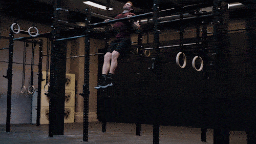 Kipping chest to bar