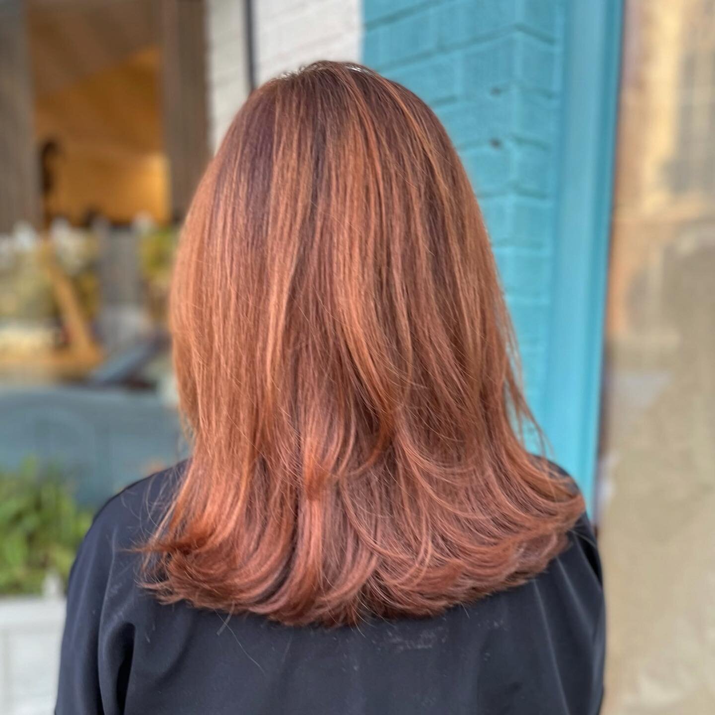 When Scott&rsquo;s client came in wanting to transition to red, they looked through a bunch of shades and decided on a Julia Roberts Red. They also cut off a good amount of length while adding lots of layers and movement! We are in love with the resu