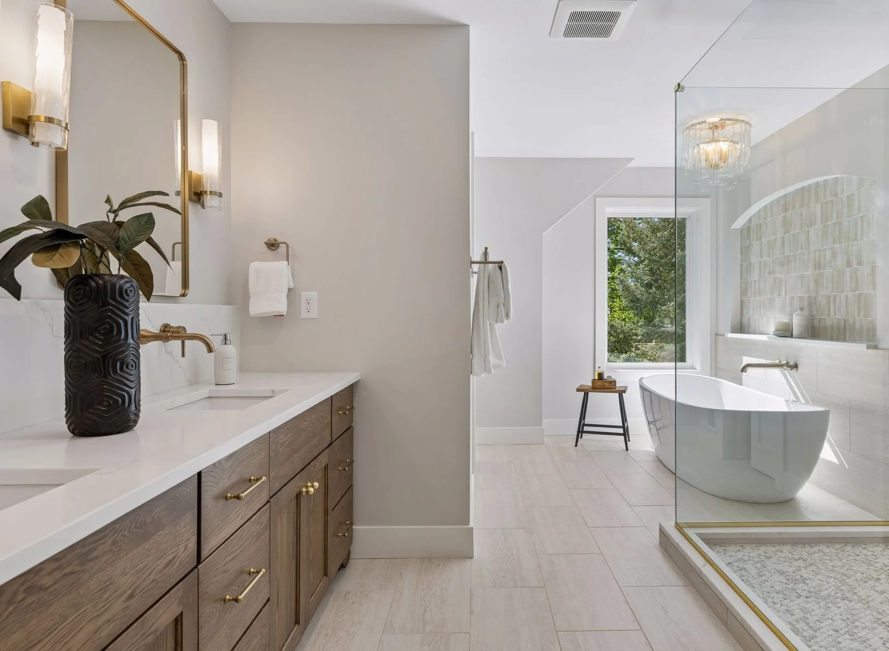 Primary Bathroom - 3836 Vincent Avenue South.jpg